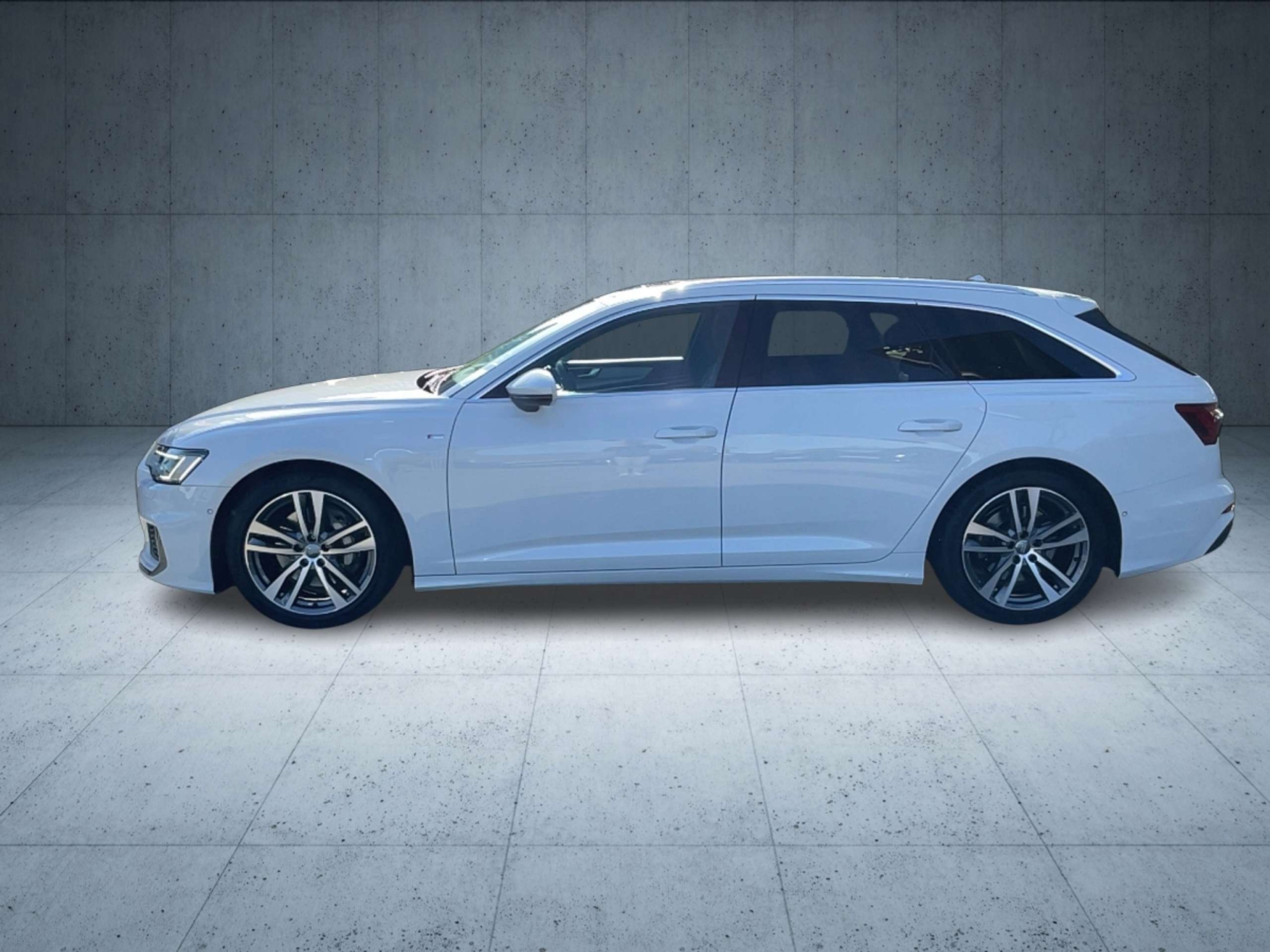 Audi - A6