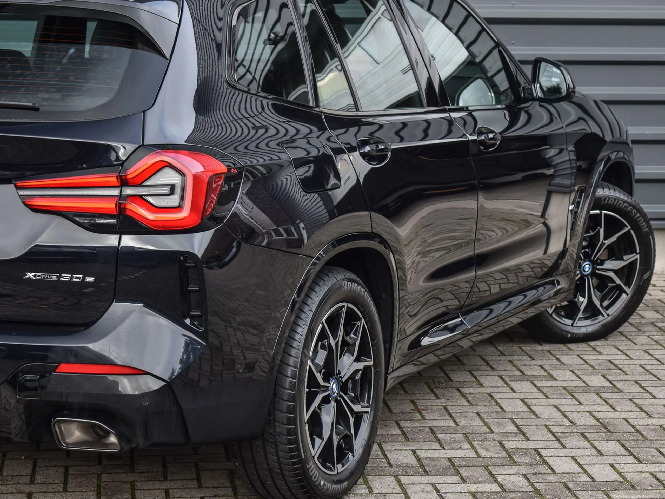 BMW - X3