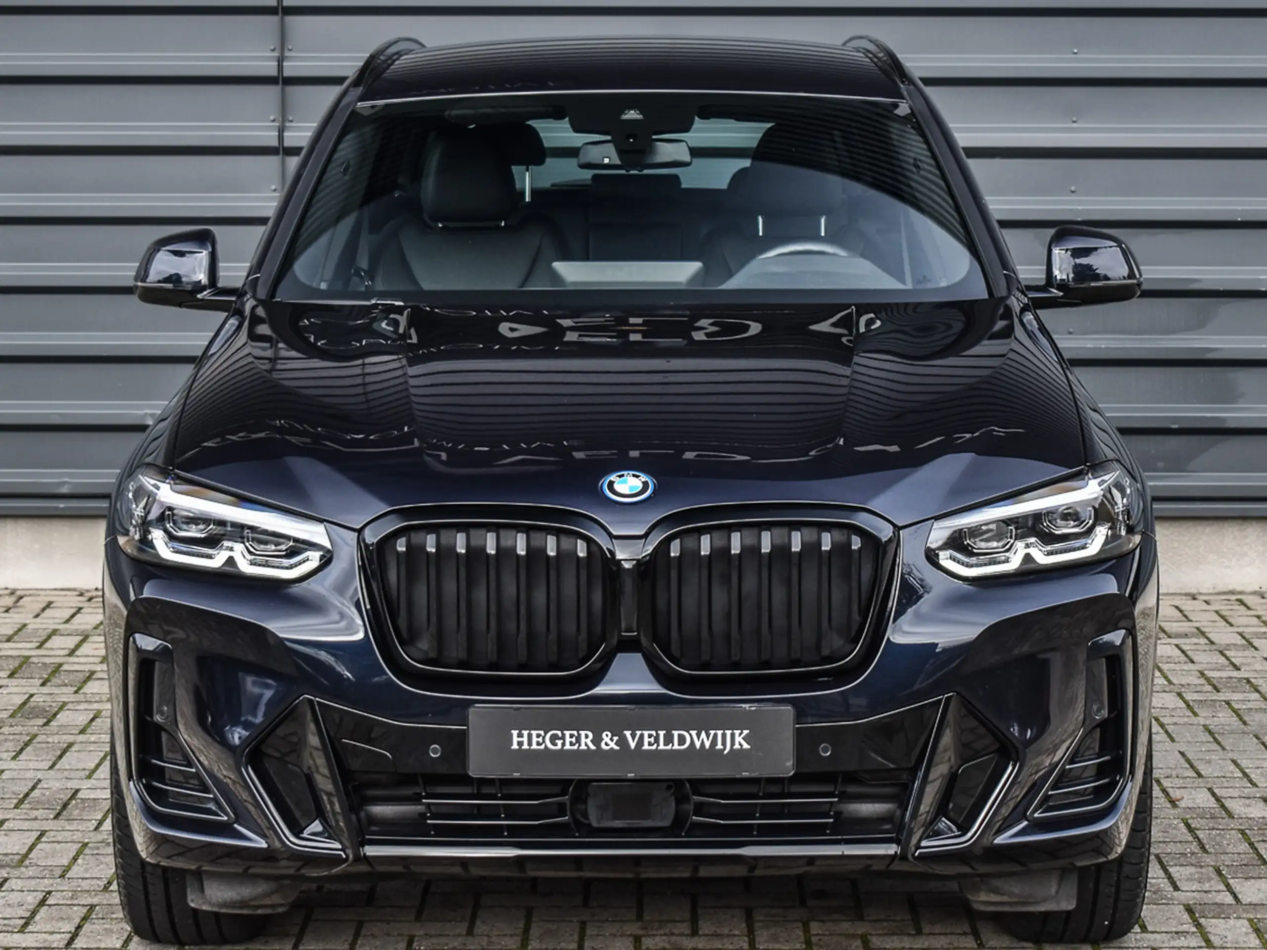 BMW - X3