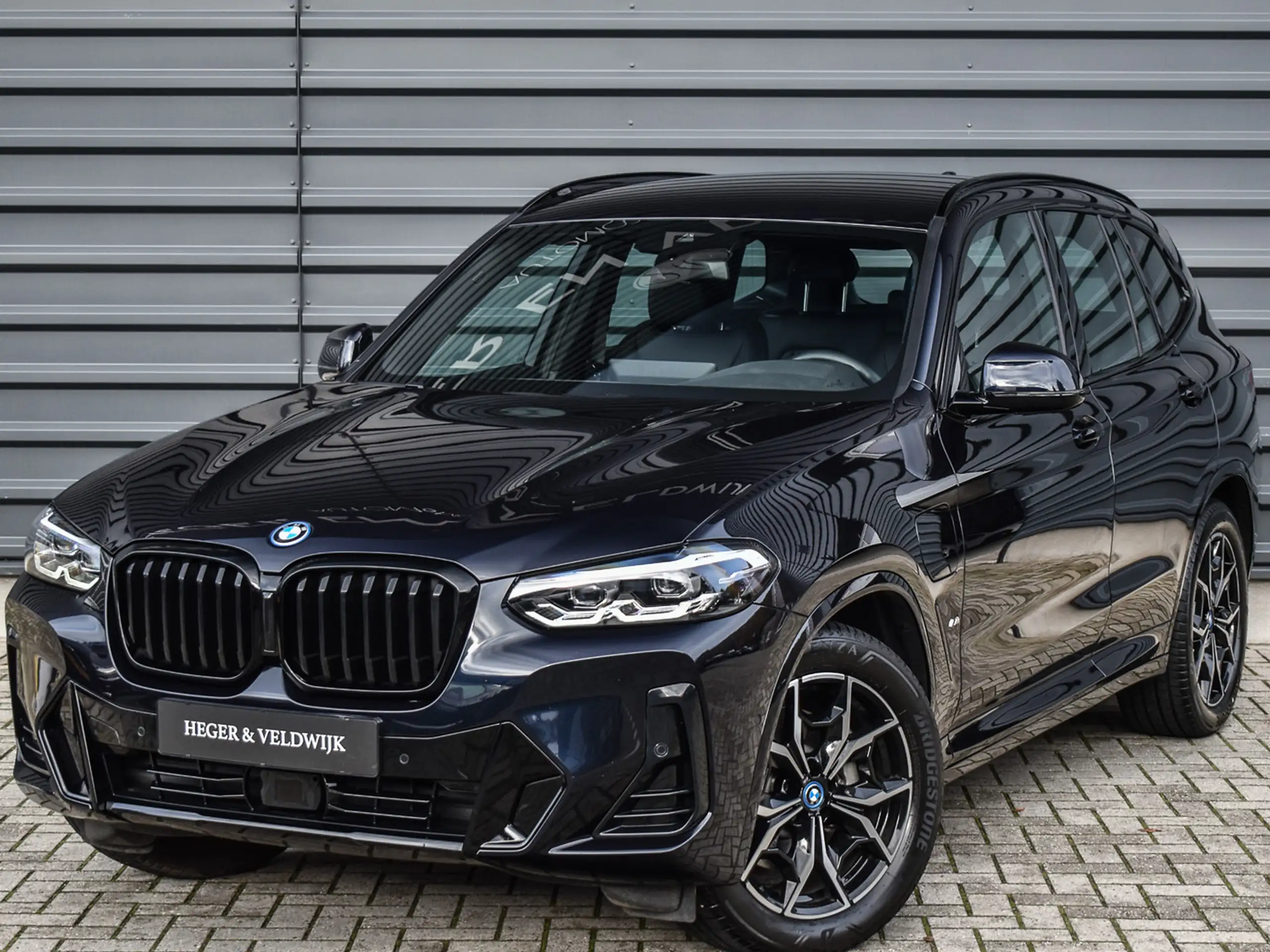 BMW - X3