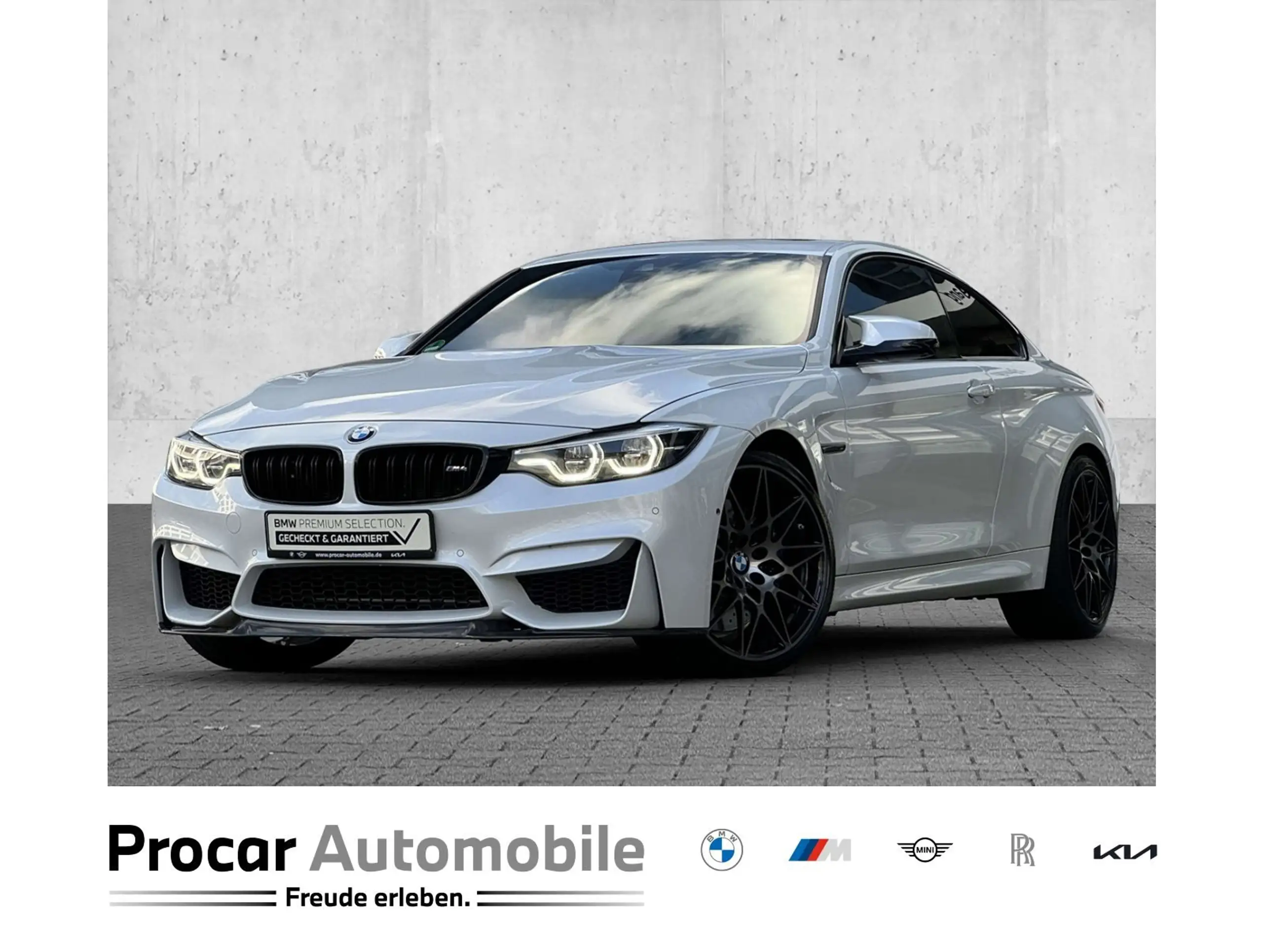 BMW - M4