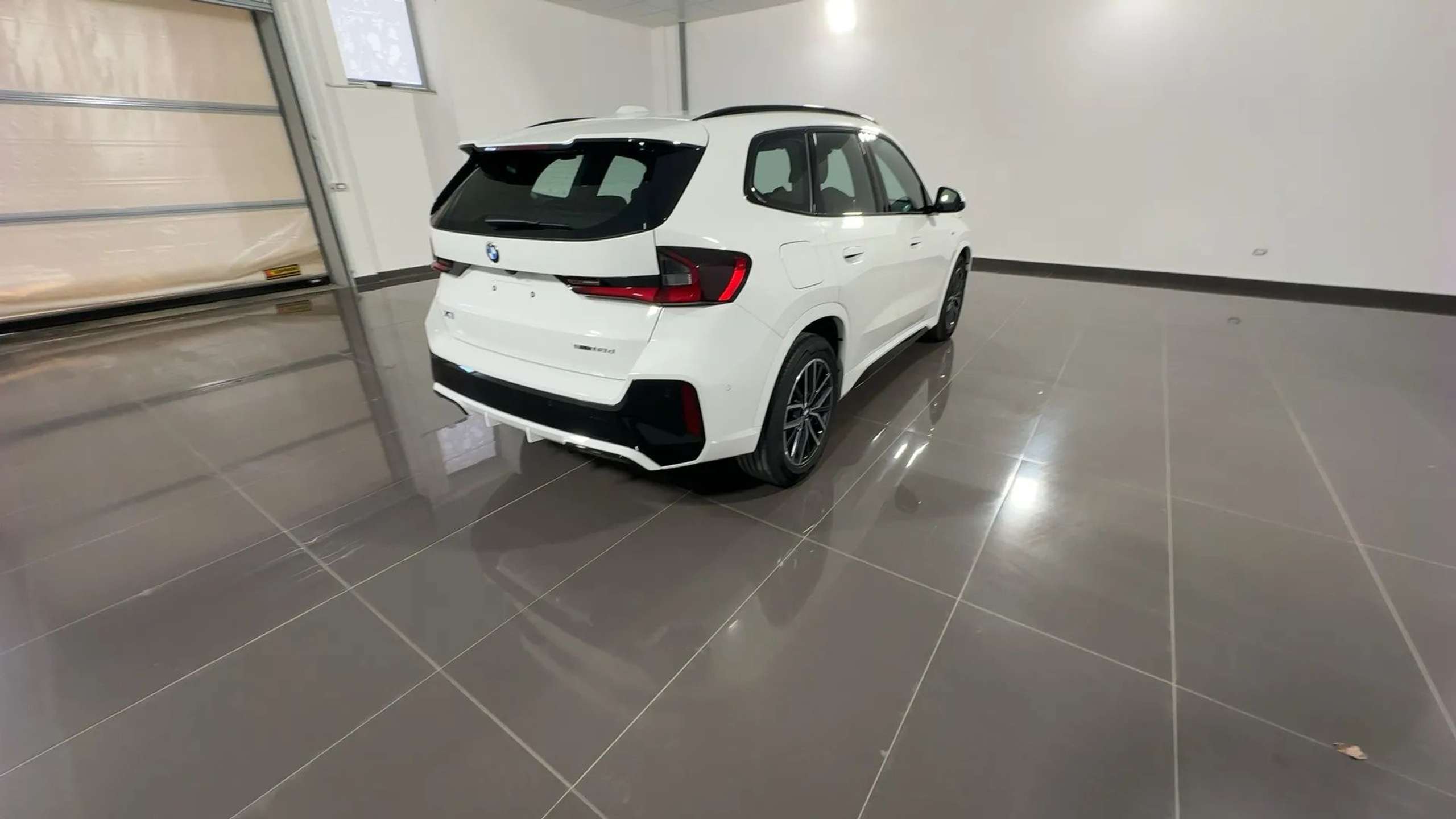 BMW - X1