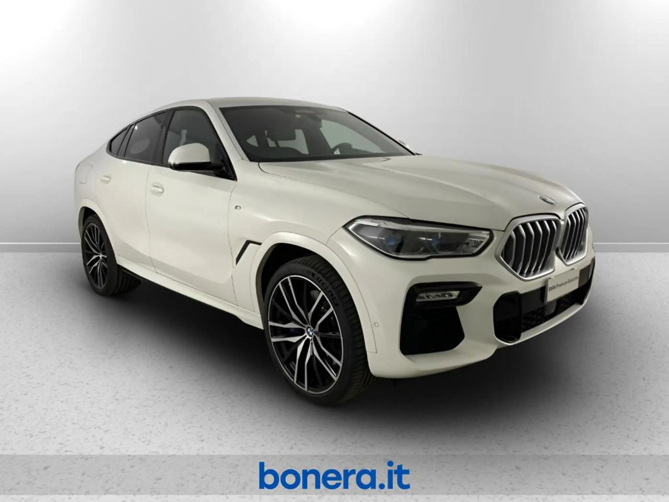 BMW - X6