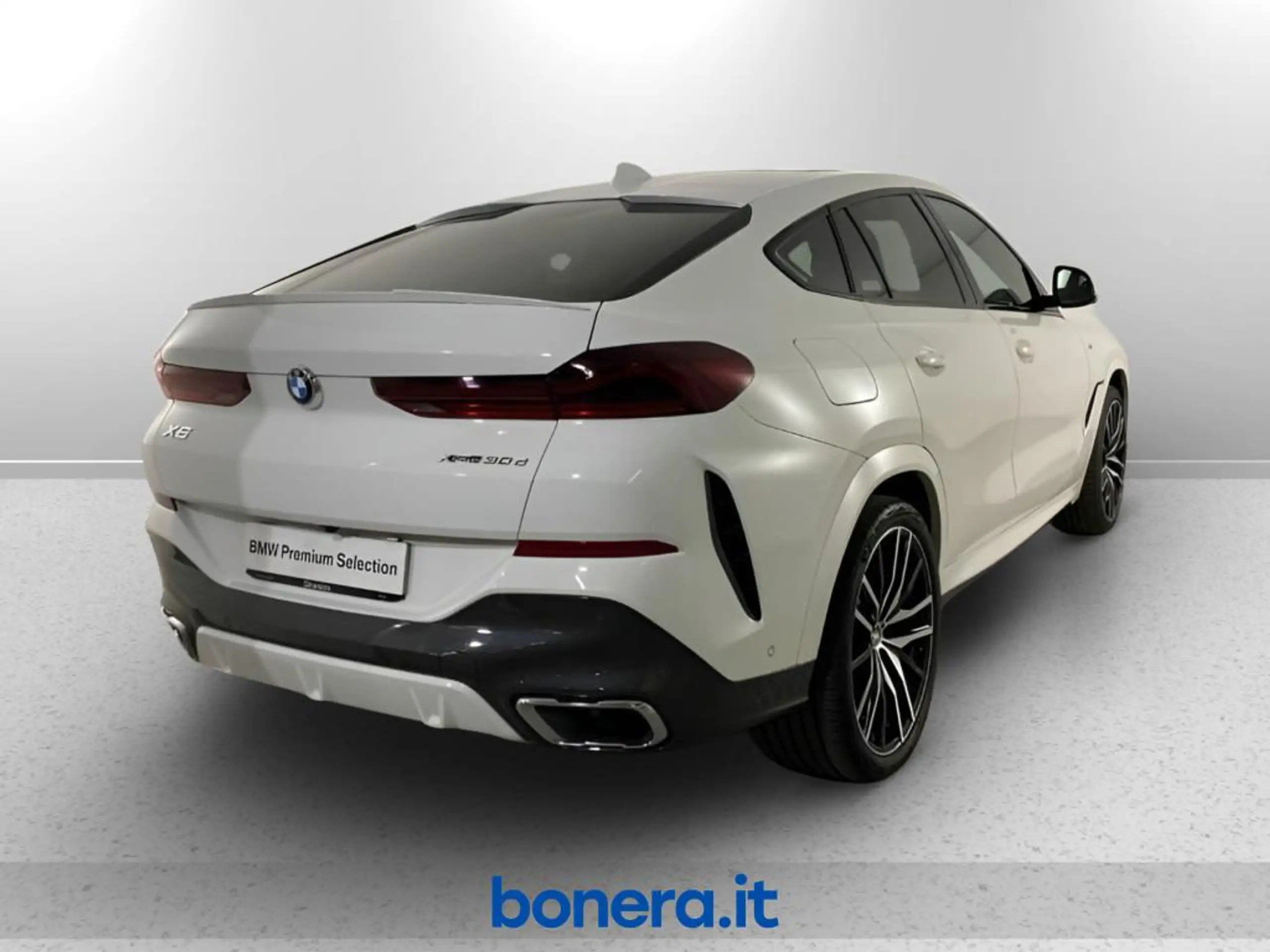 BMW - X6