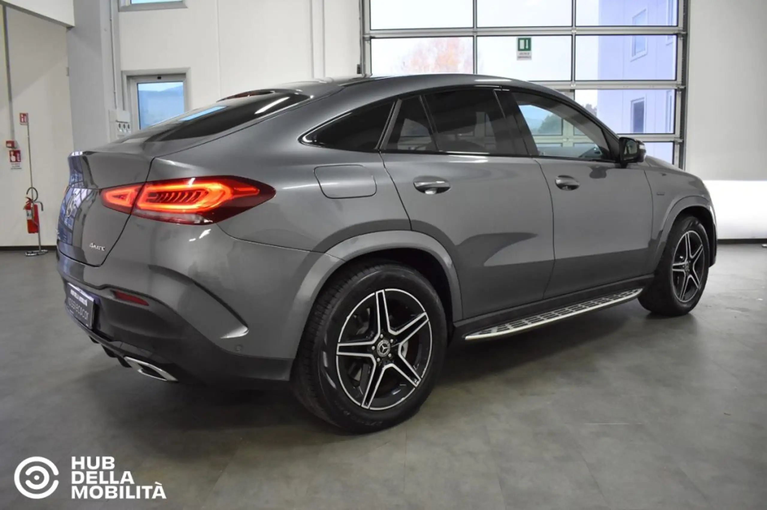 Mercedes-Benz - GLE 350