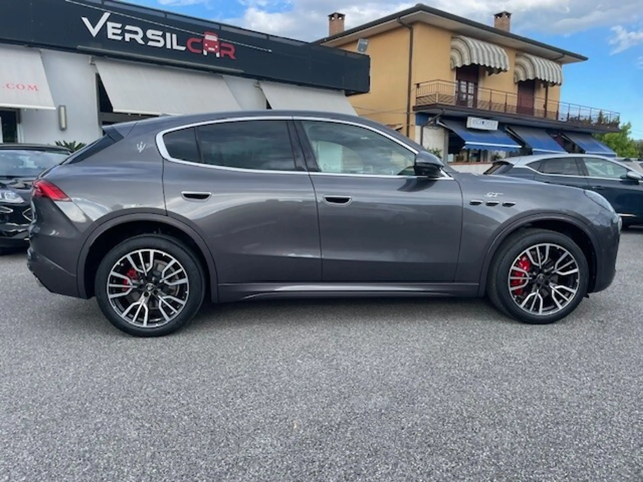 Maserati - Grecale