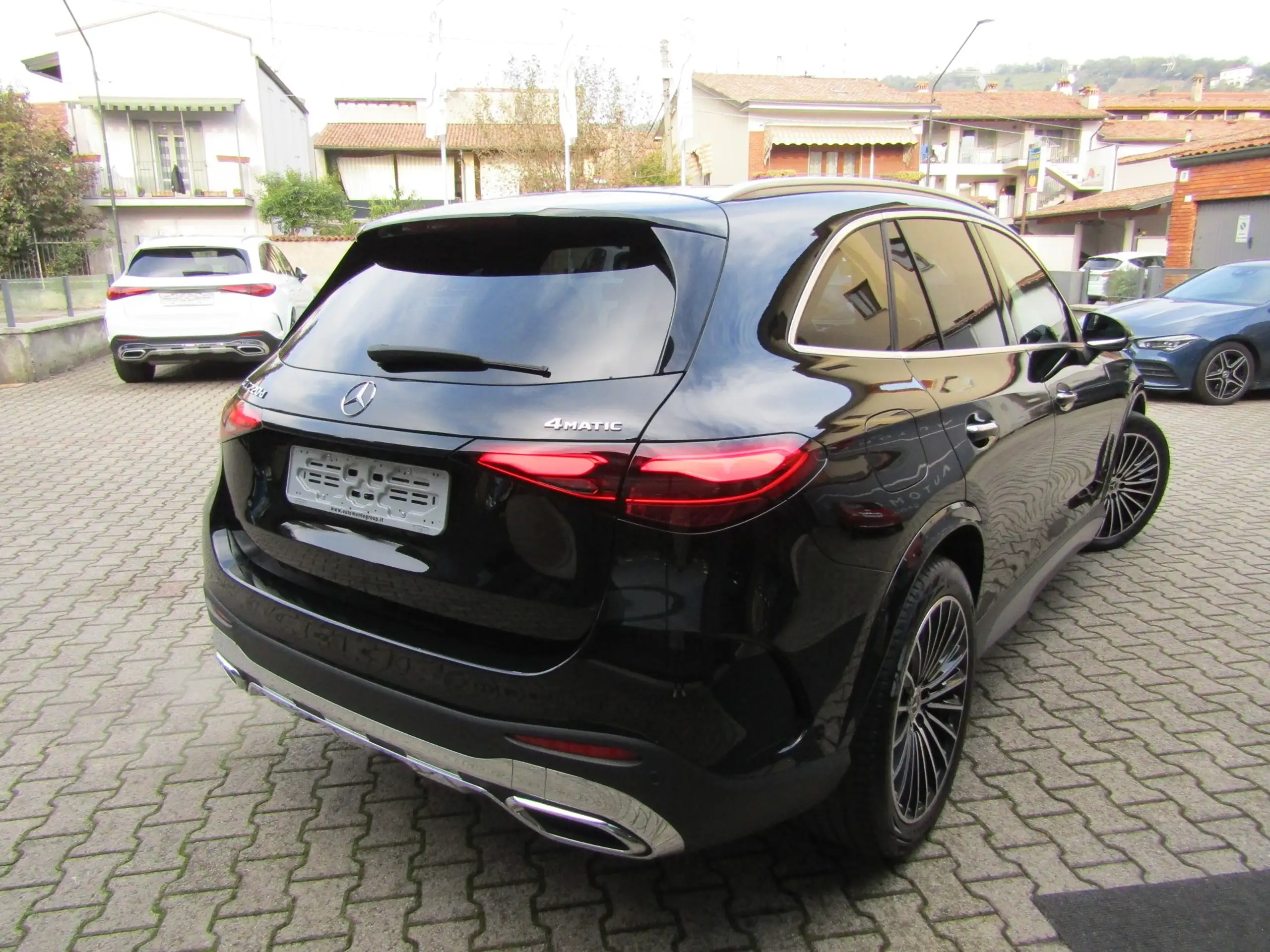 Mercedes-Benz - GLC 220