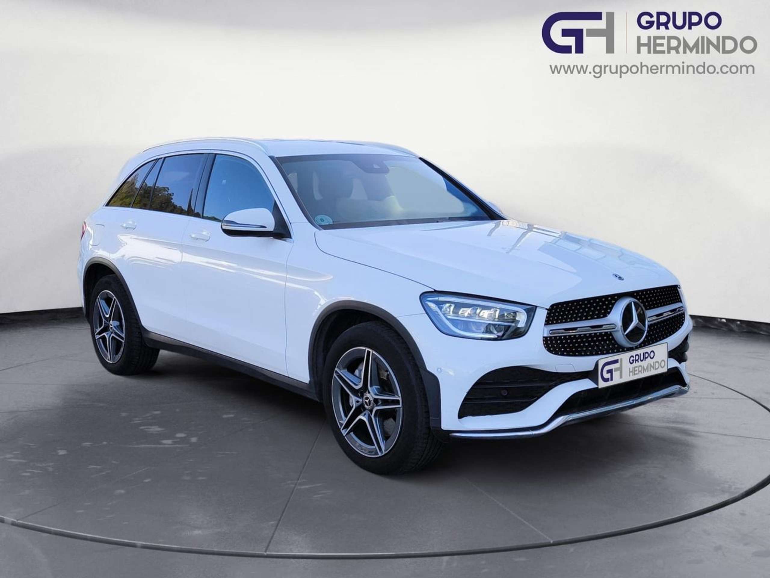 Mercedes-Benz - GLC 220