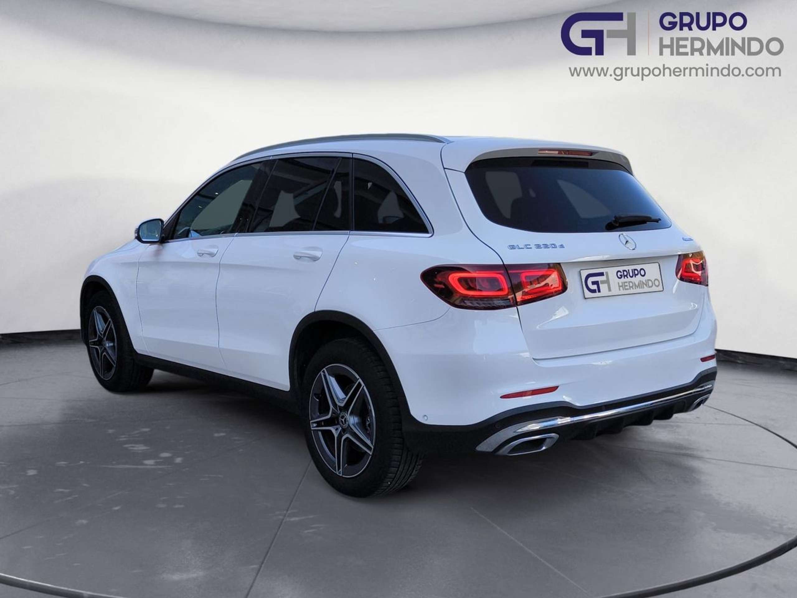 Mercedes-Benz - GLC 220