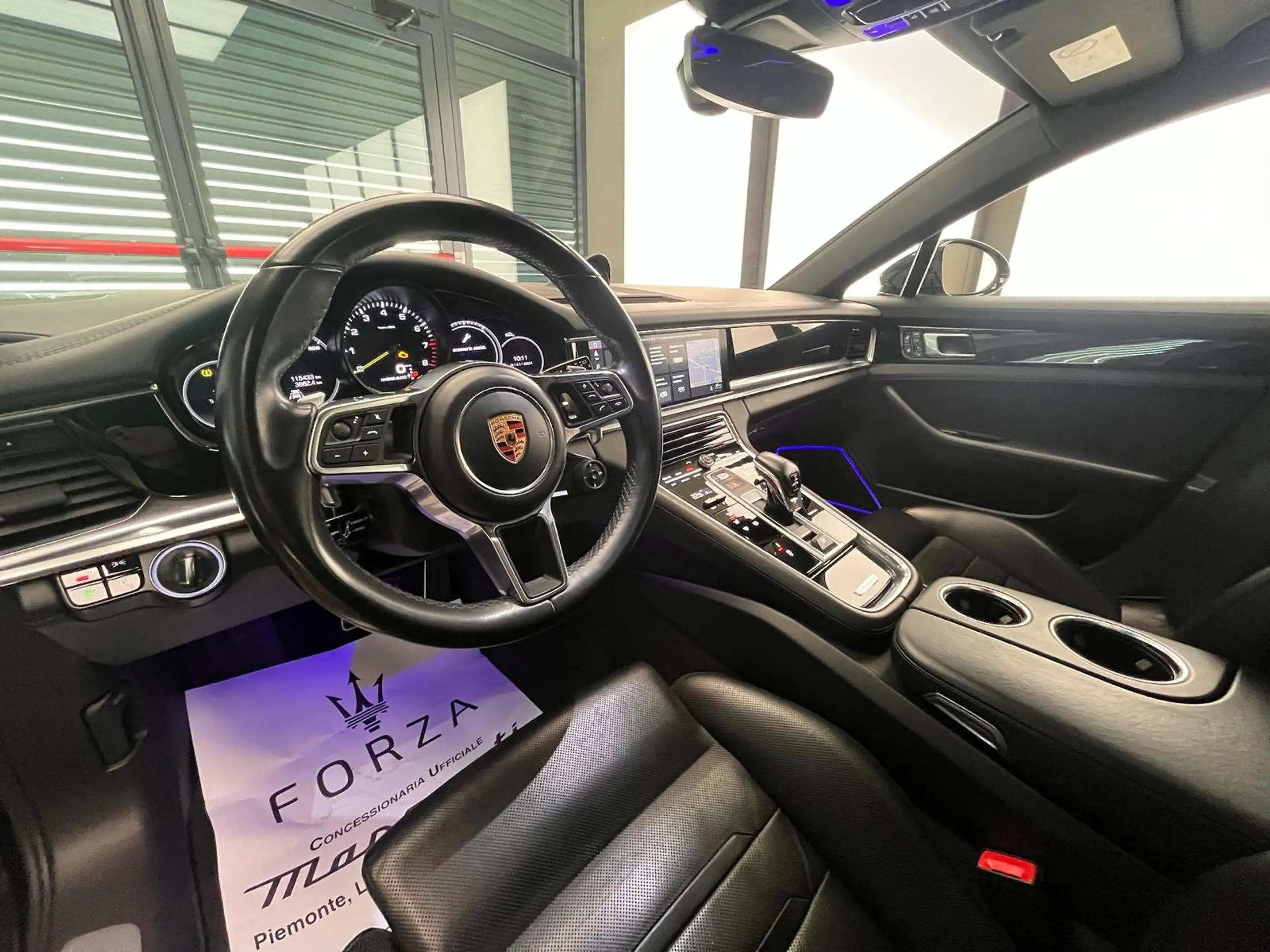 Porsche - Panamera