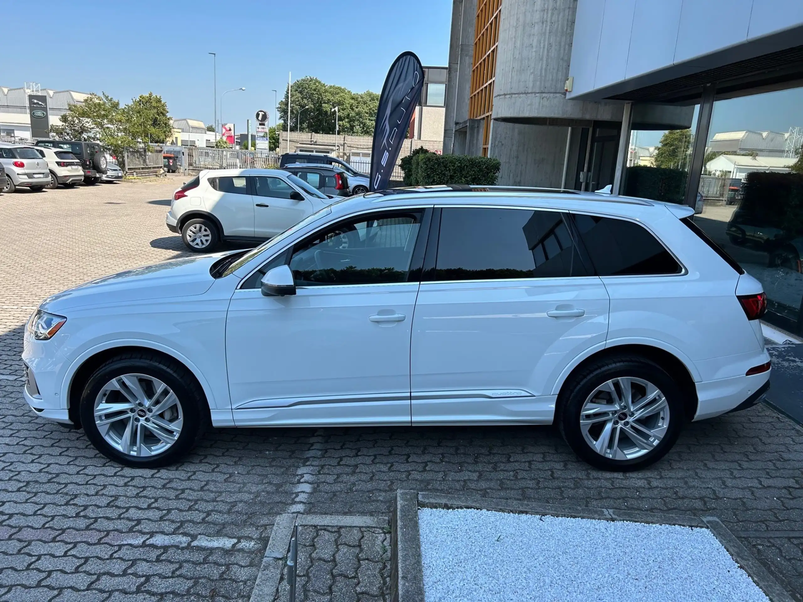 Audi - Q7