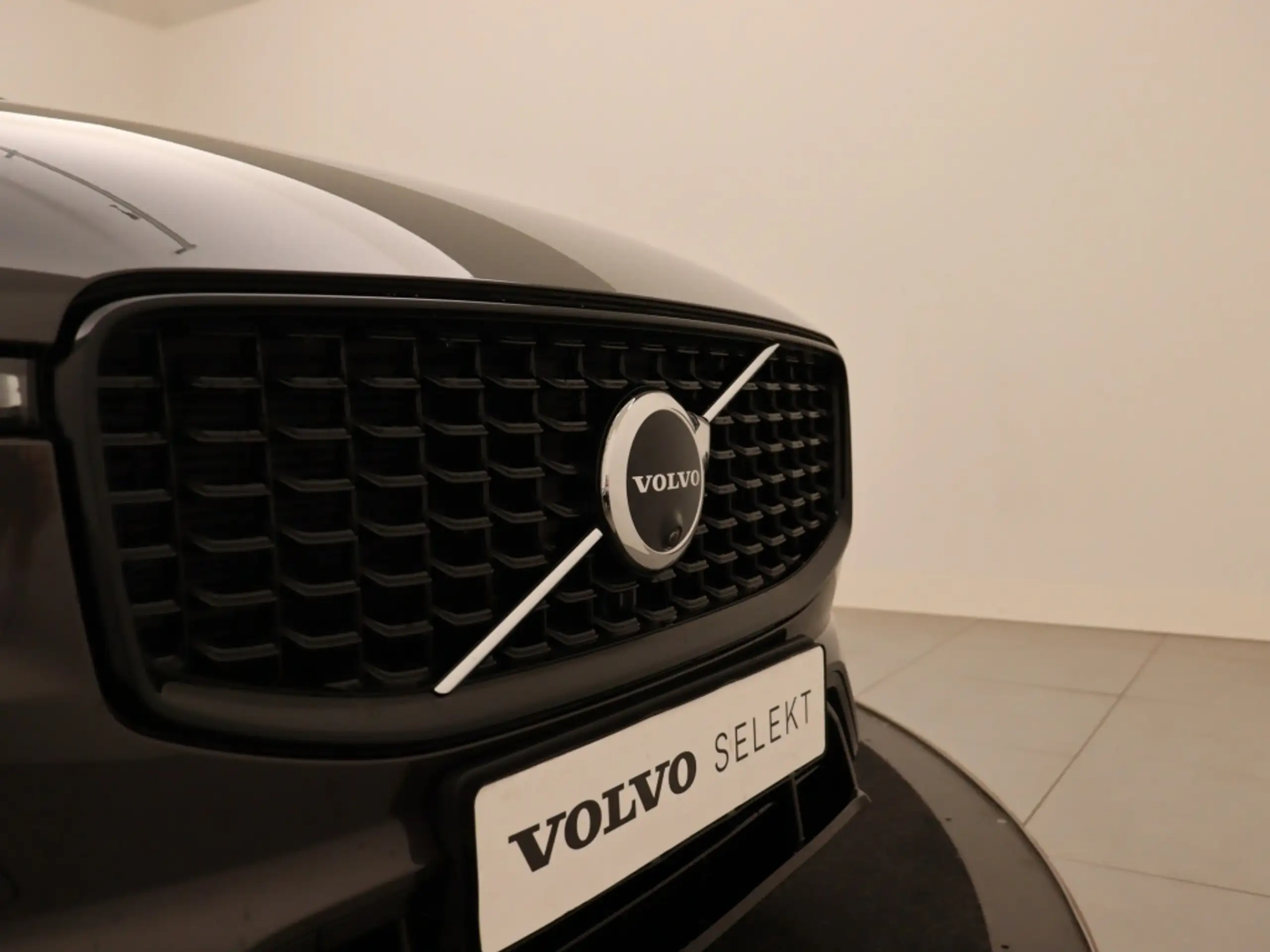 Volvo - XC60