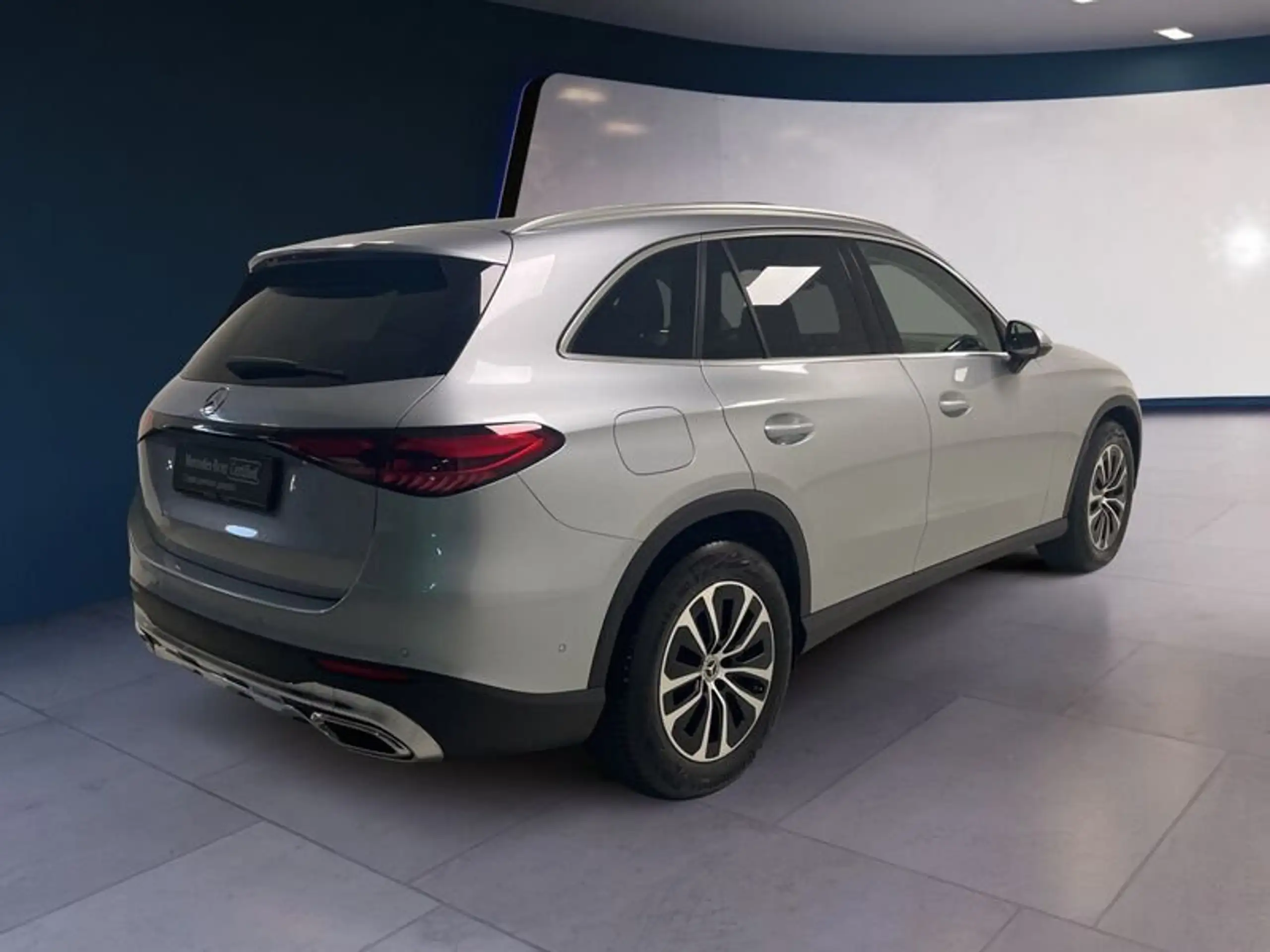 Mercedes-Benz - GLC 220