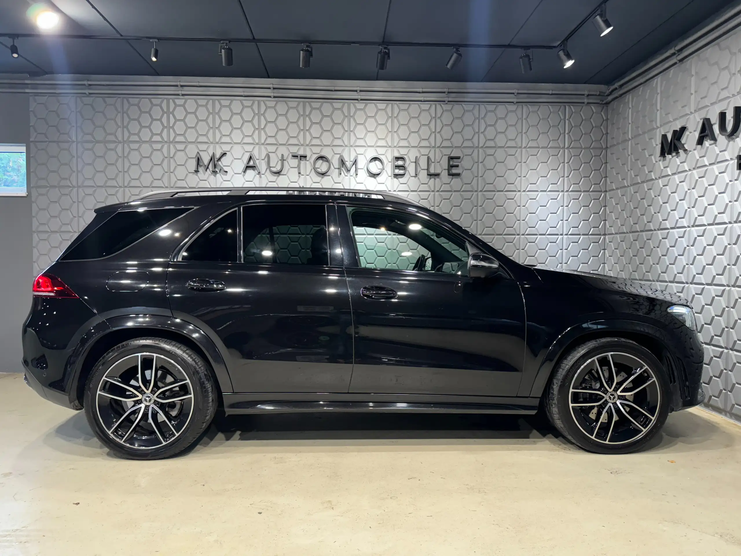 Mercedes-Benz - GLE 350