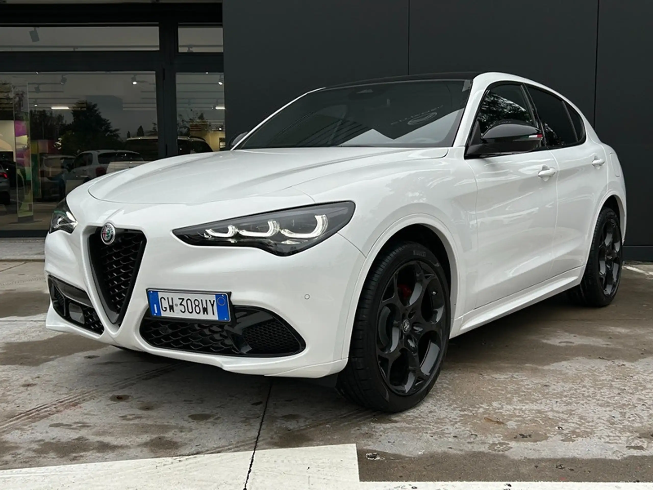 Alfa Romeo Stelvio 2024