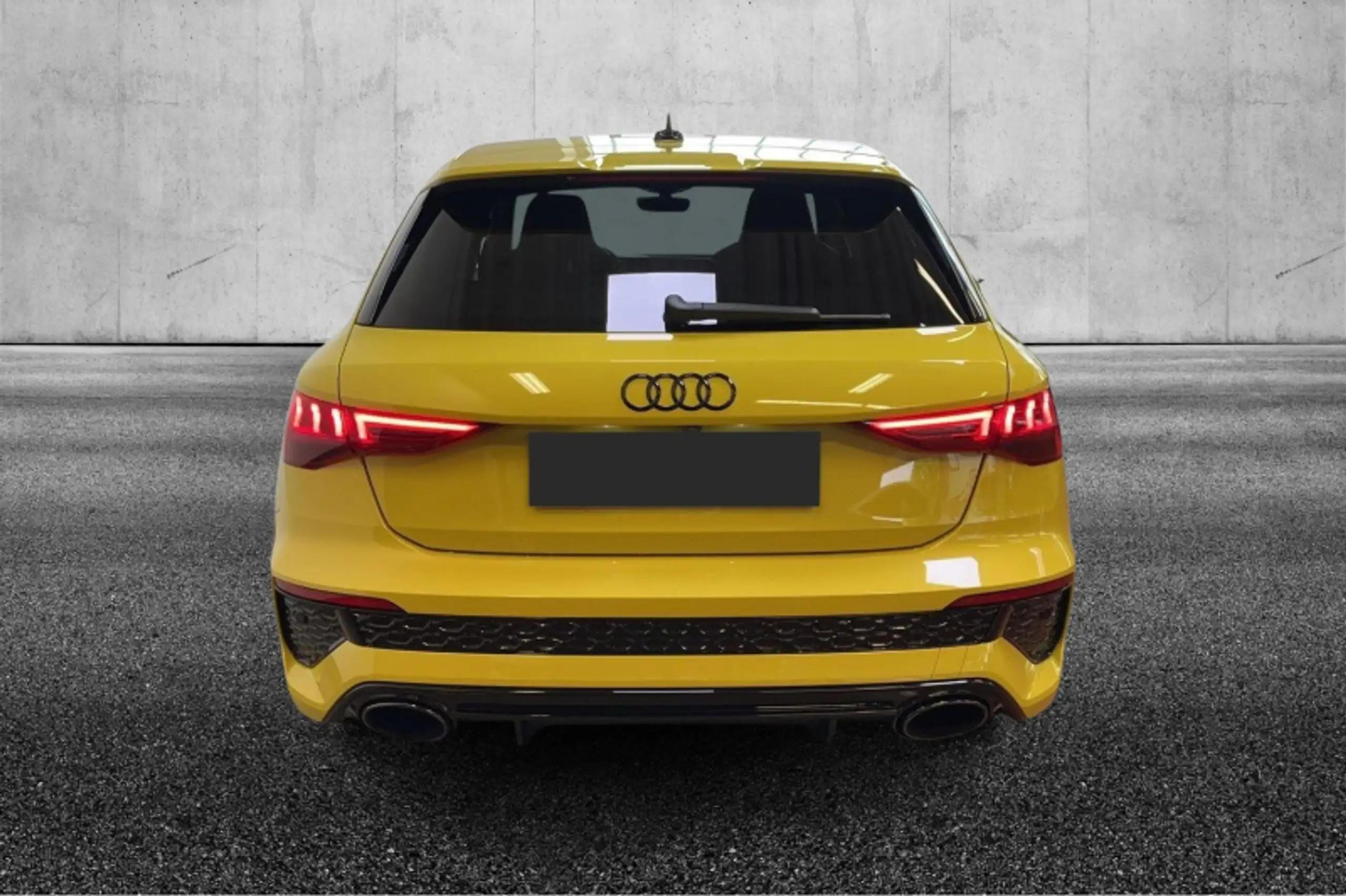 Audi - RS3