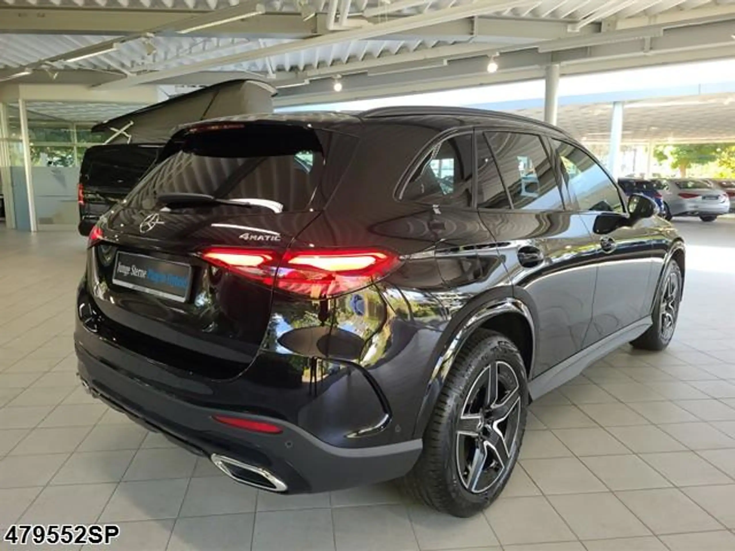 Mercedes-Benz - GLC 300