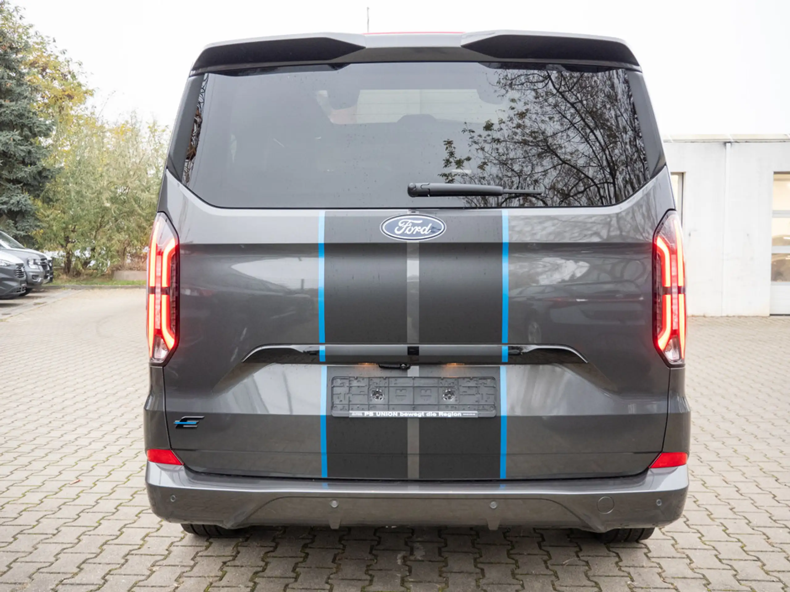 Ford - Tourneo Custom