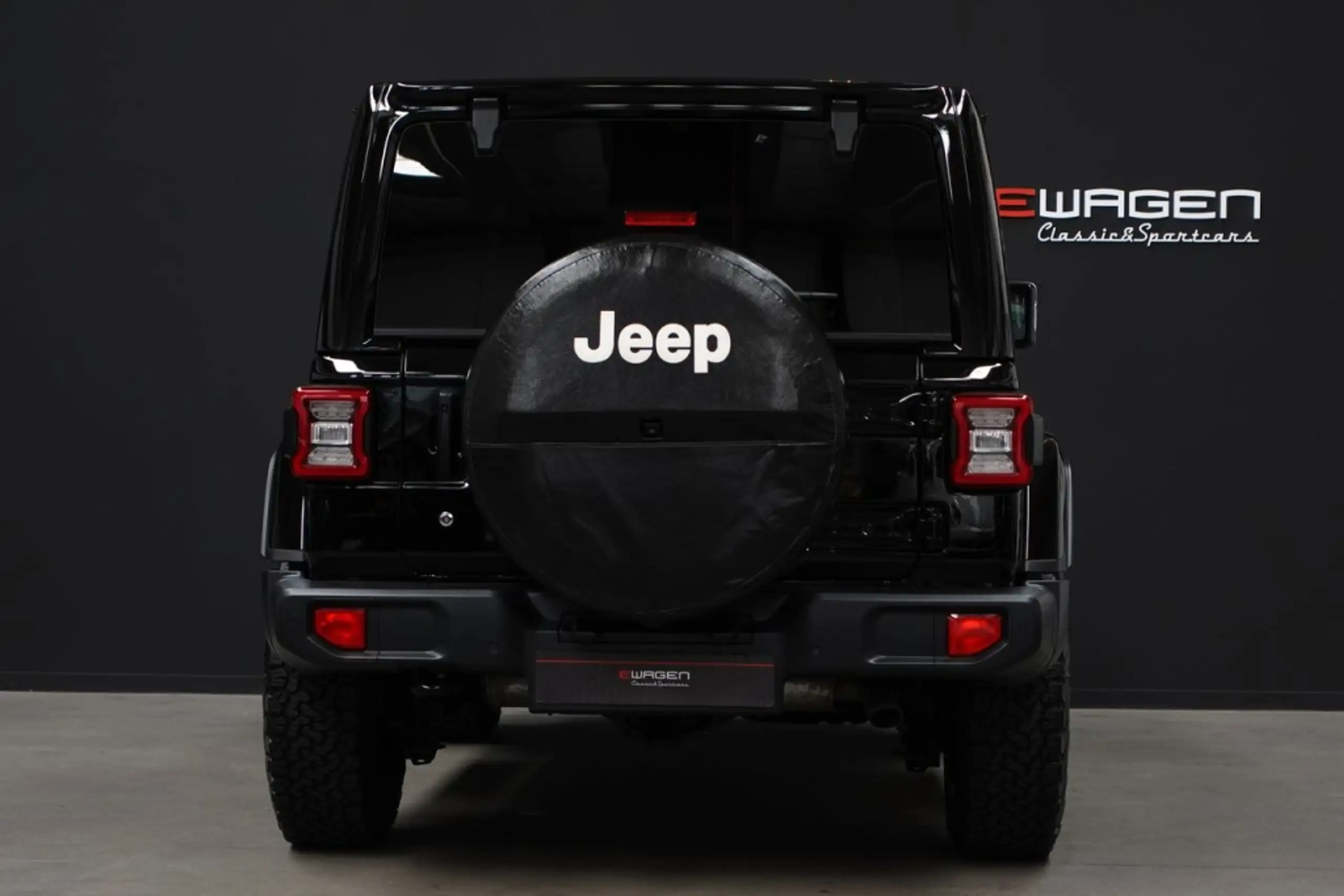 Jeep - Wrangler