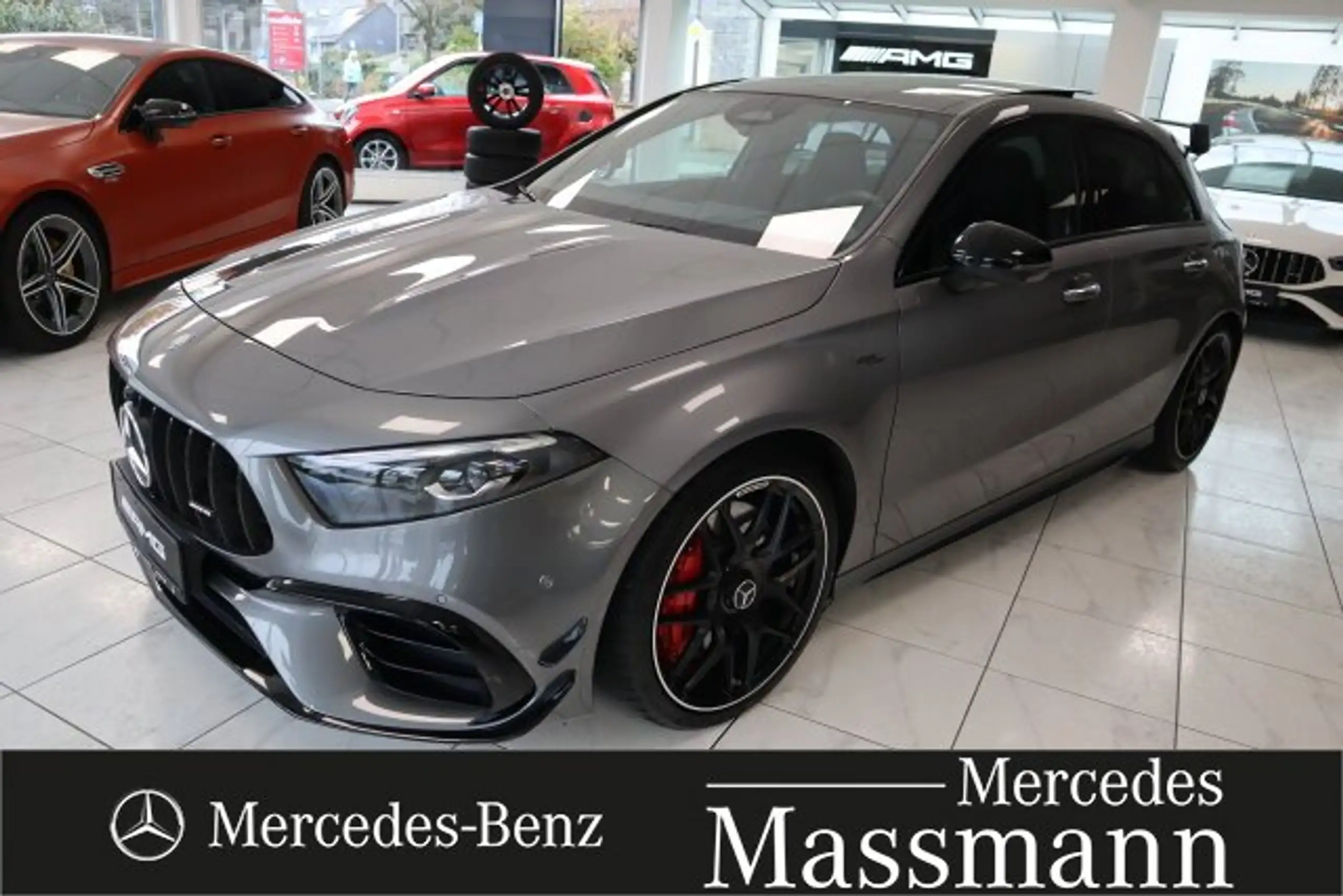 Mercedes-Benz - A 45 AMG