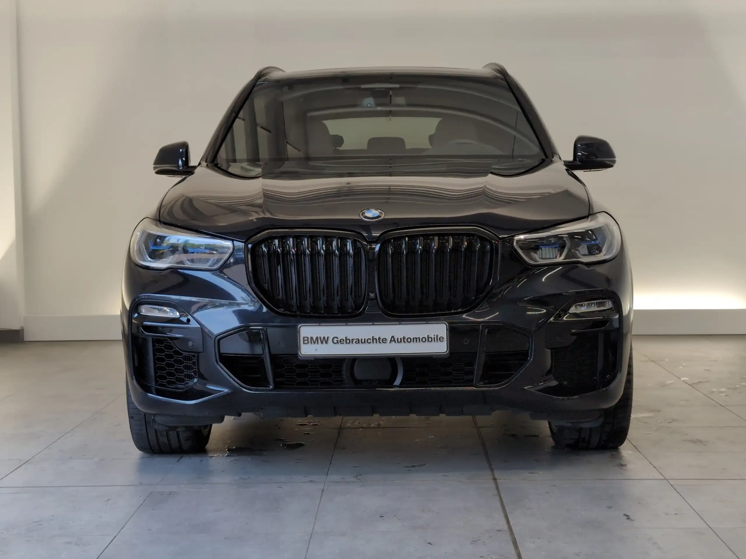 BMW - X5 M