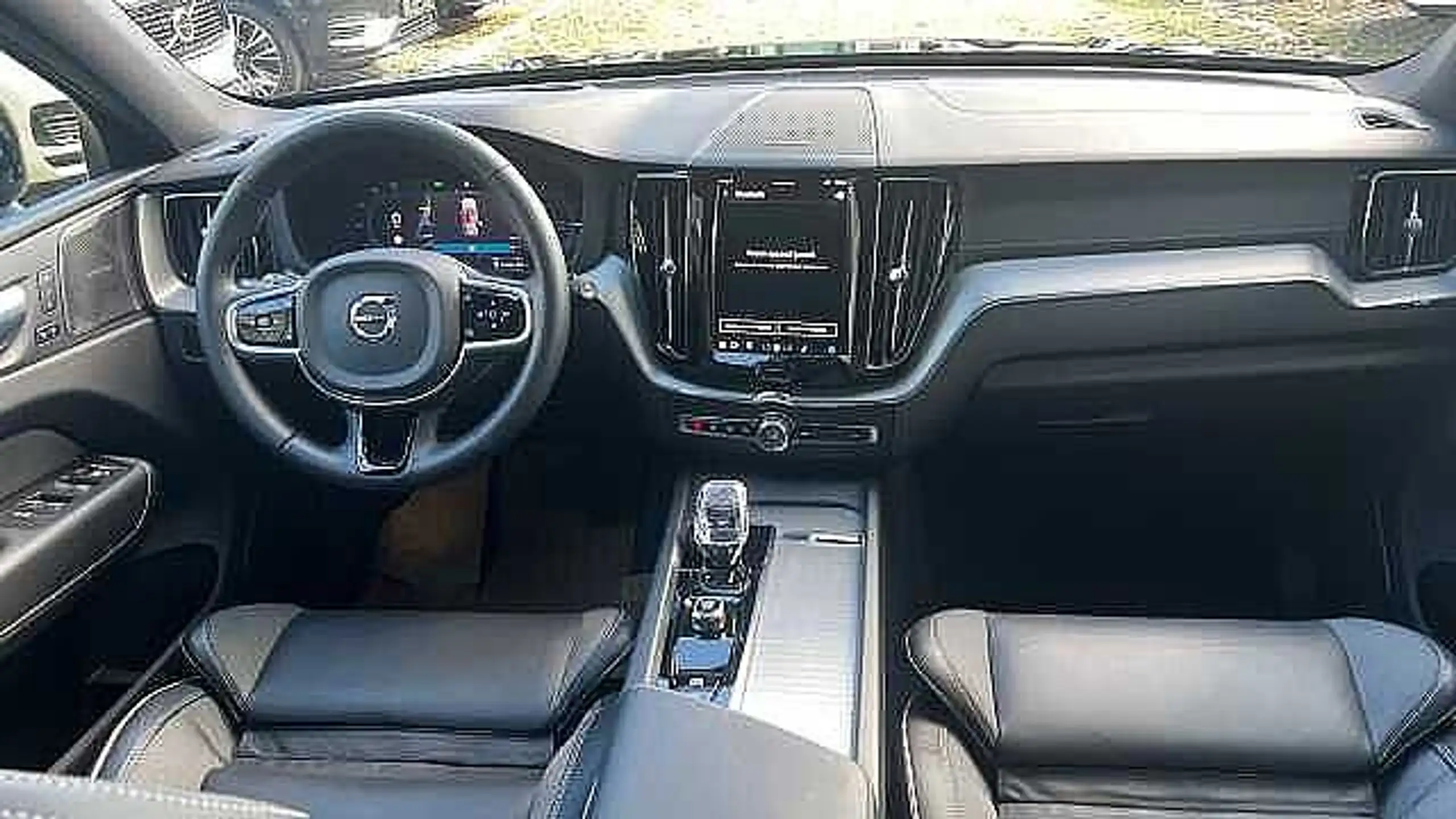 Volvo - XC60