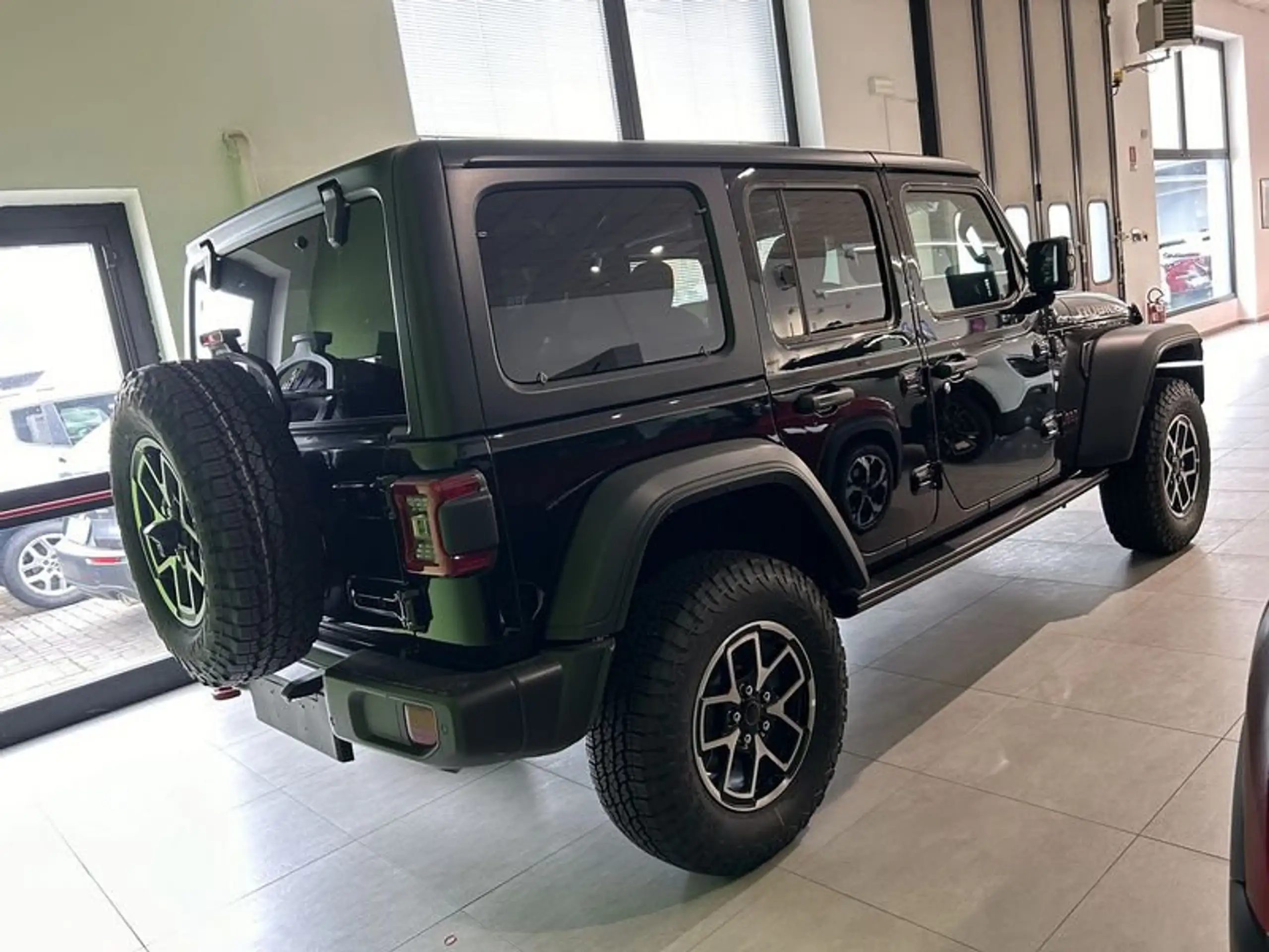 Jeep - Wrangler