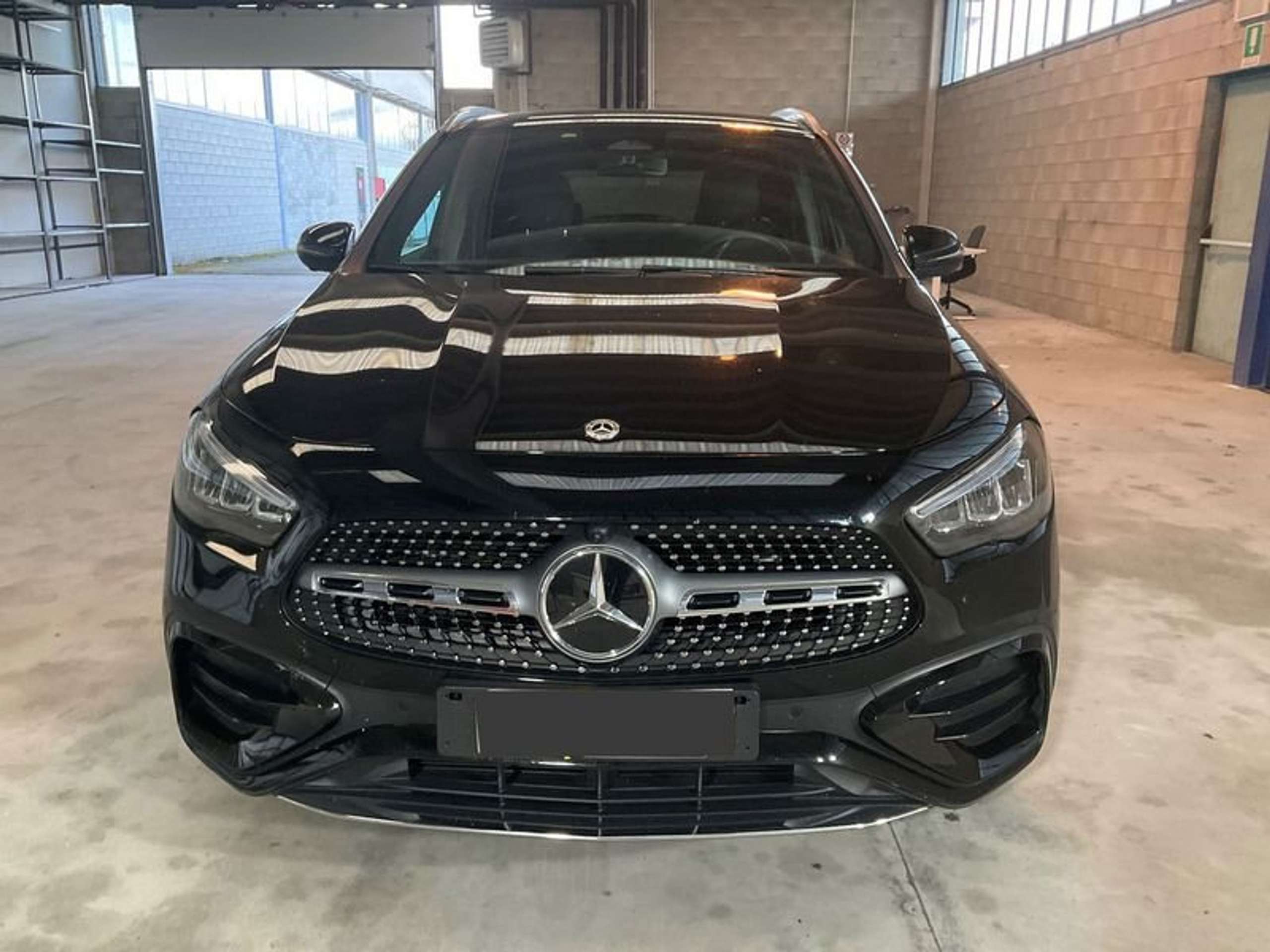 Mercedes-Benz - GLA 200