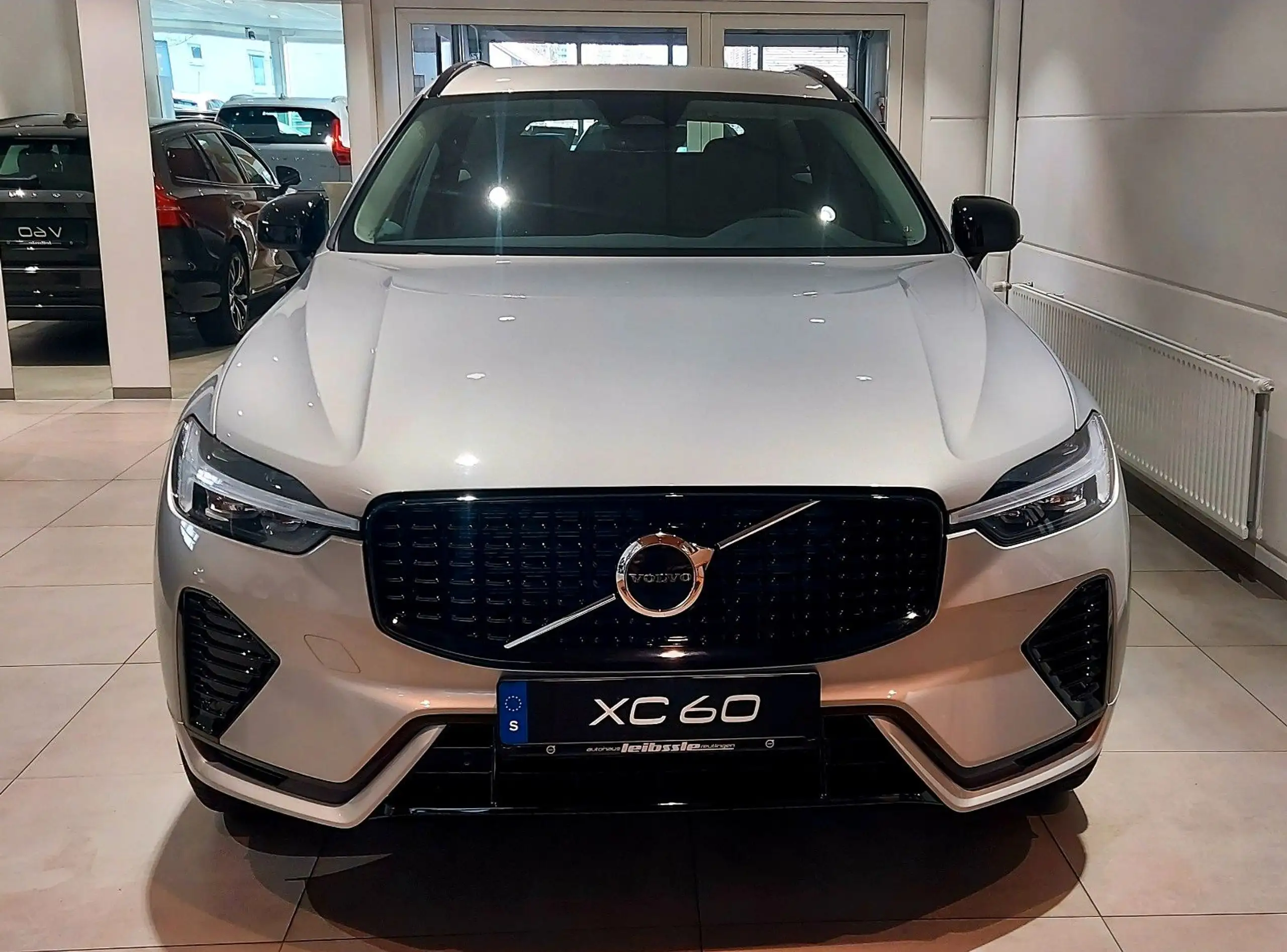 Volvo - XC60