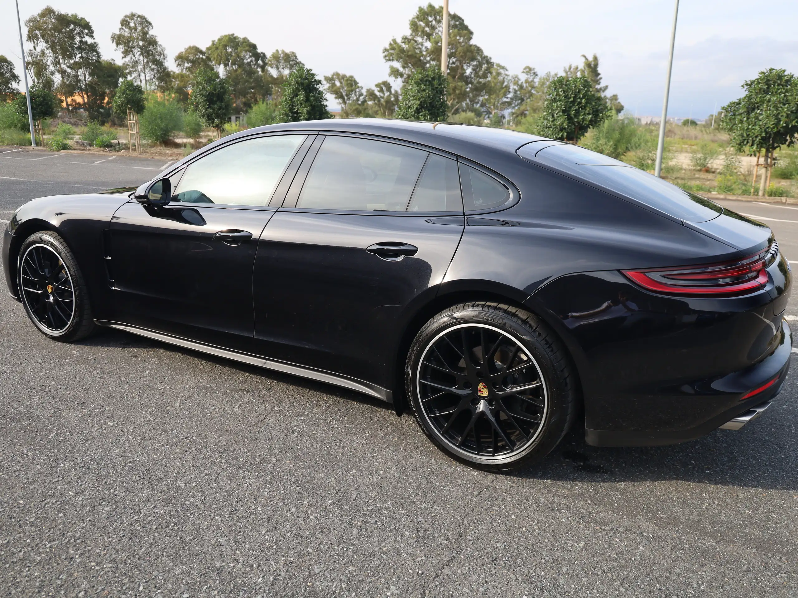 Porsche - Panamera