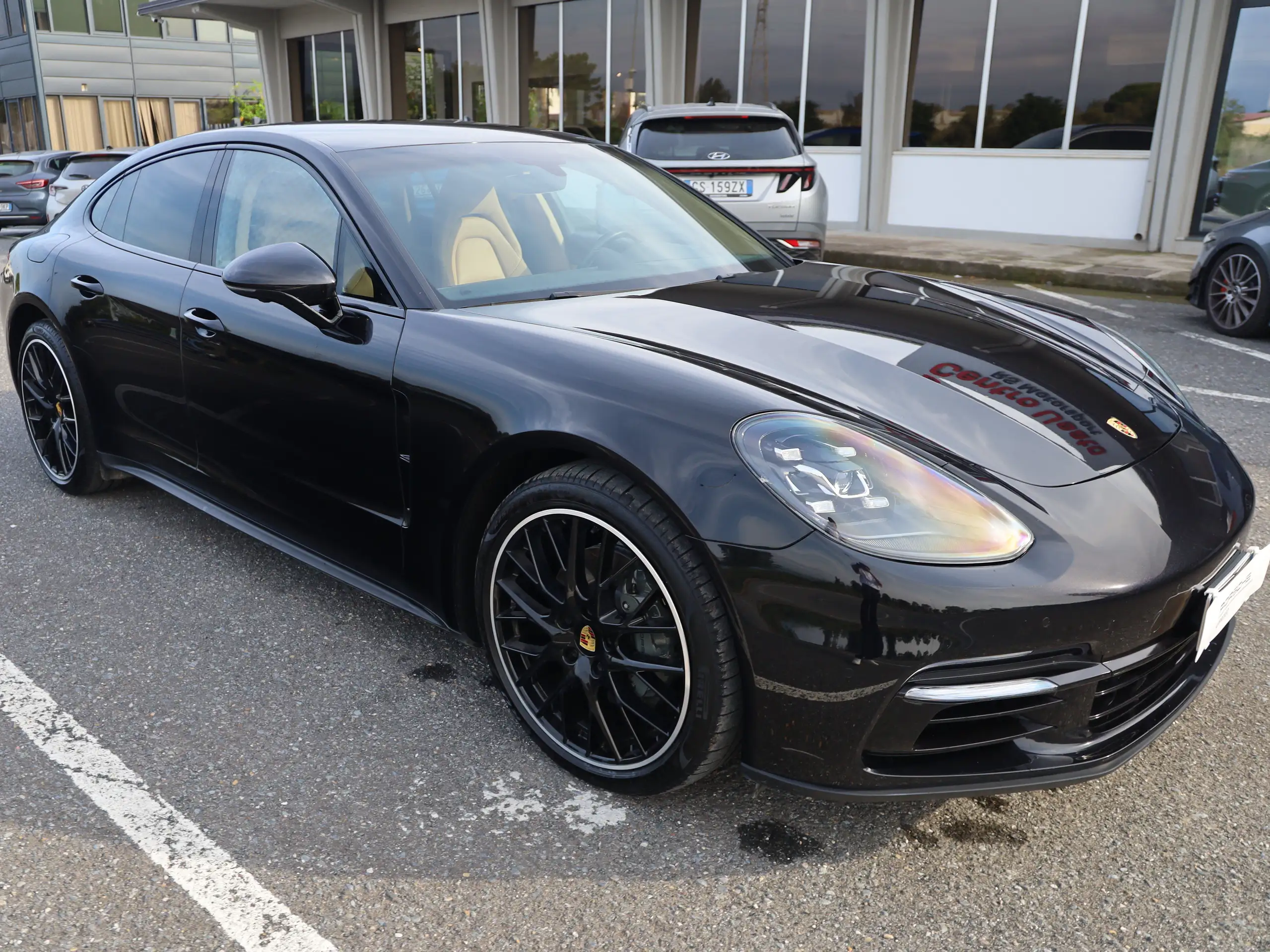 Porsche - Panamera