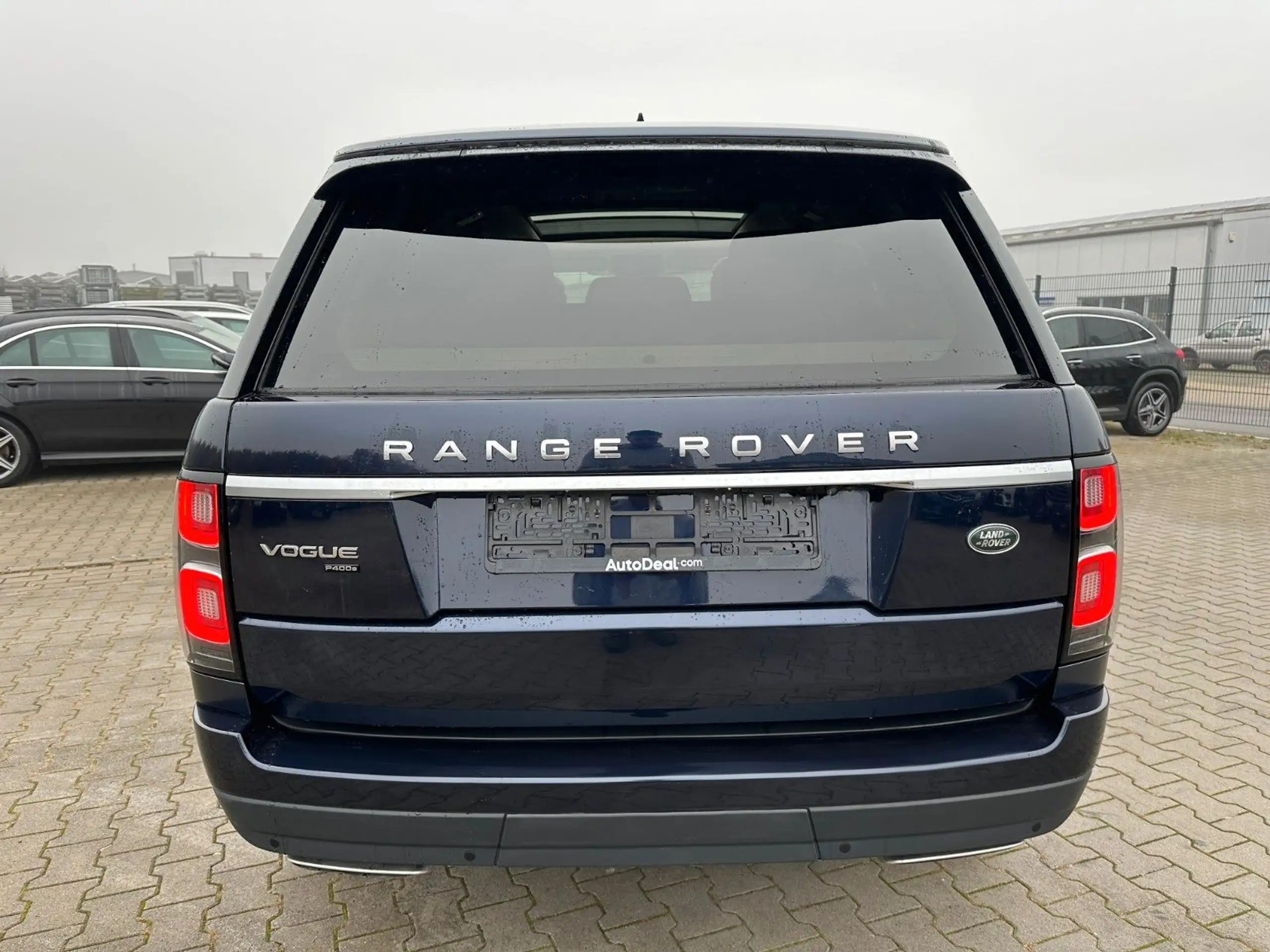 Land Rover - Range Rover