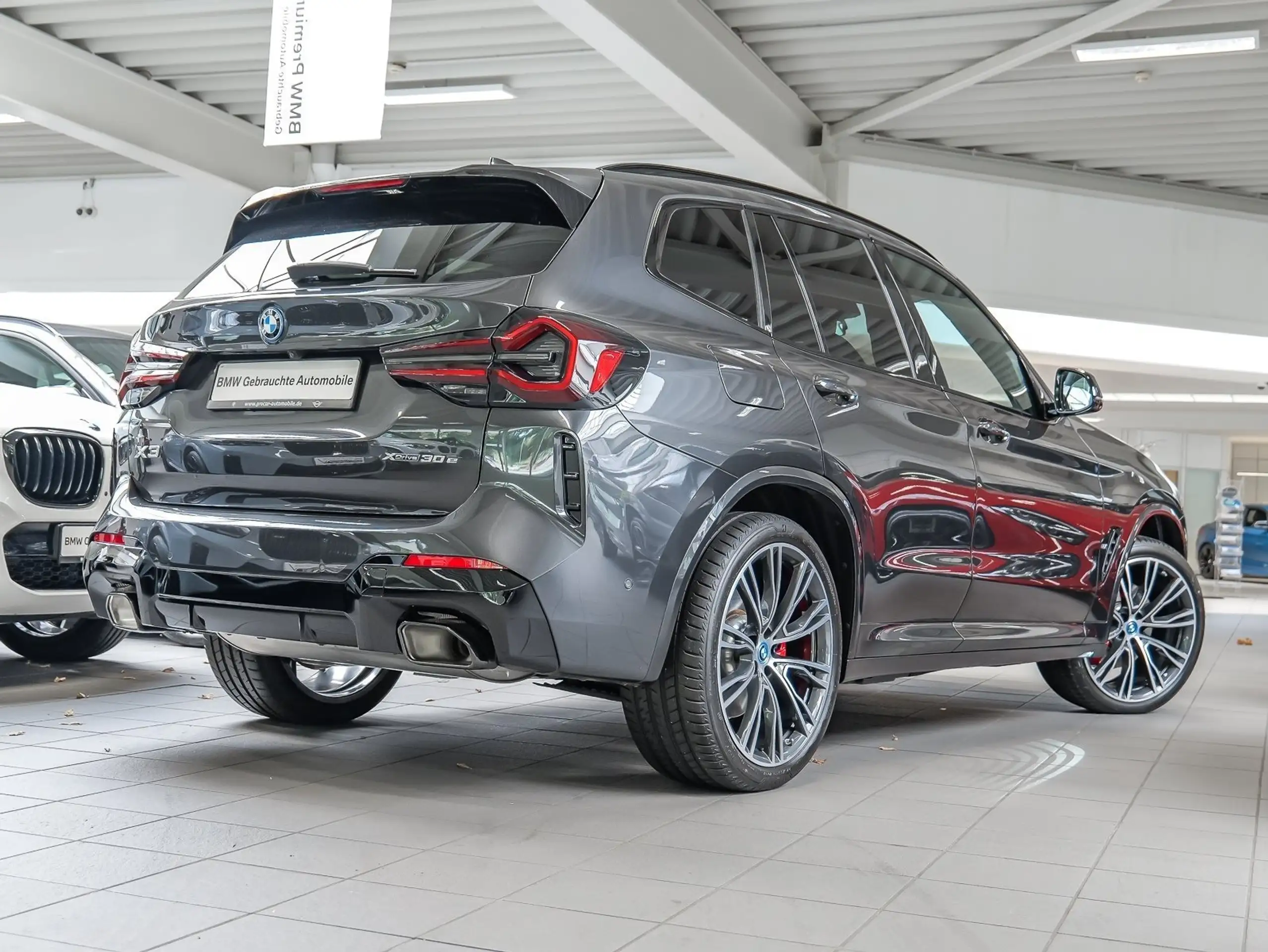 BMW - X3