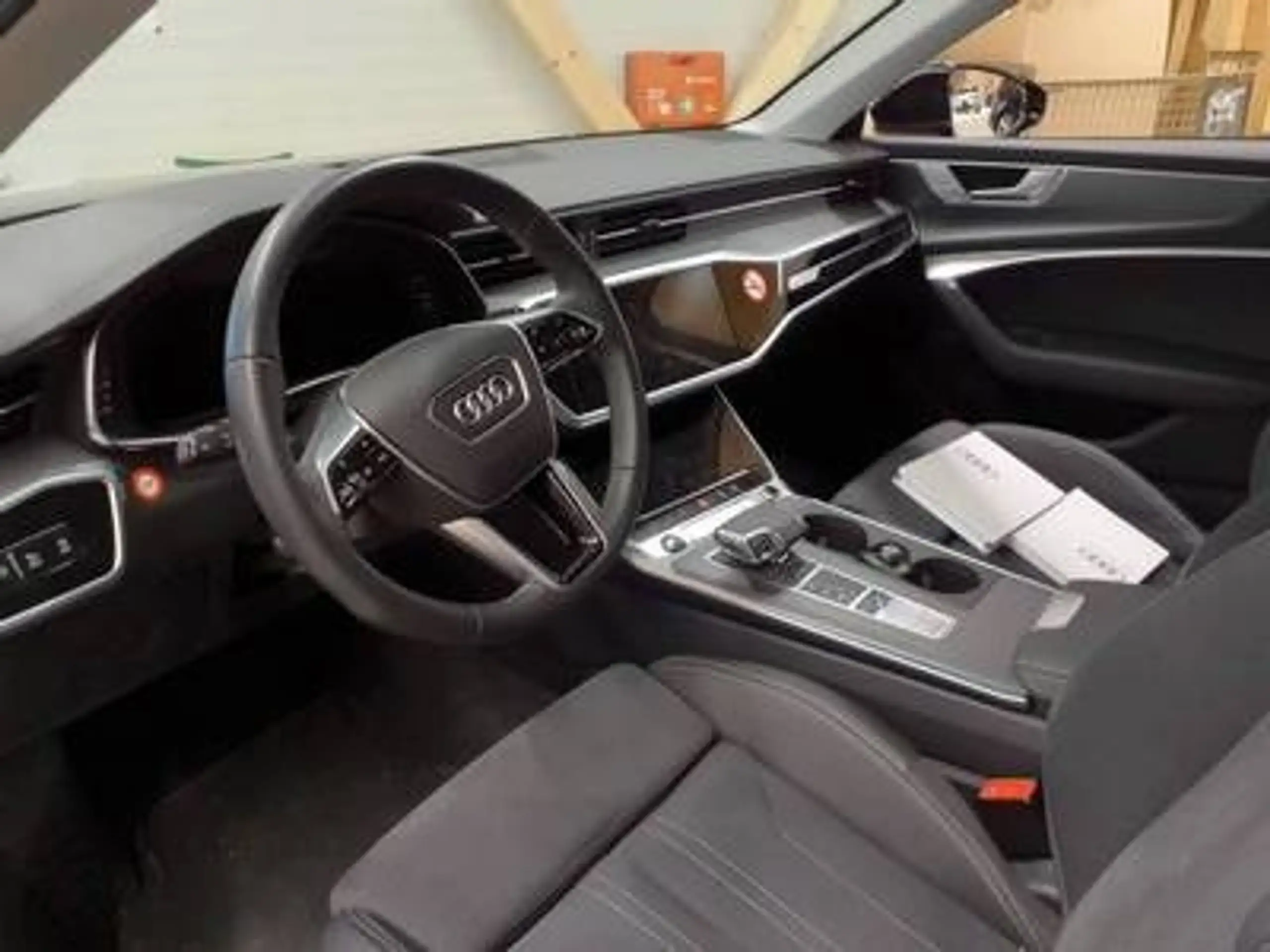 Audi - A6