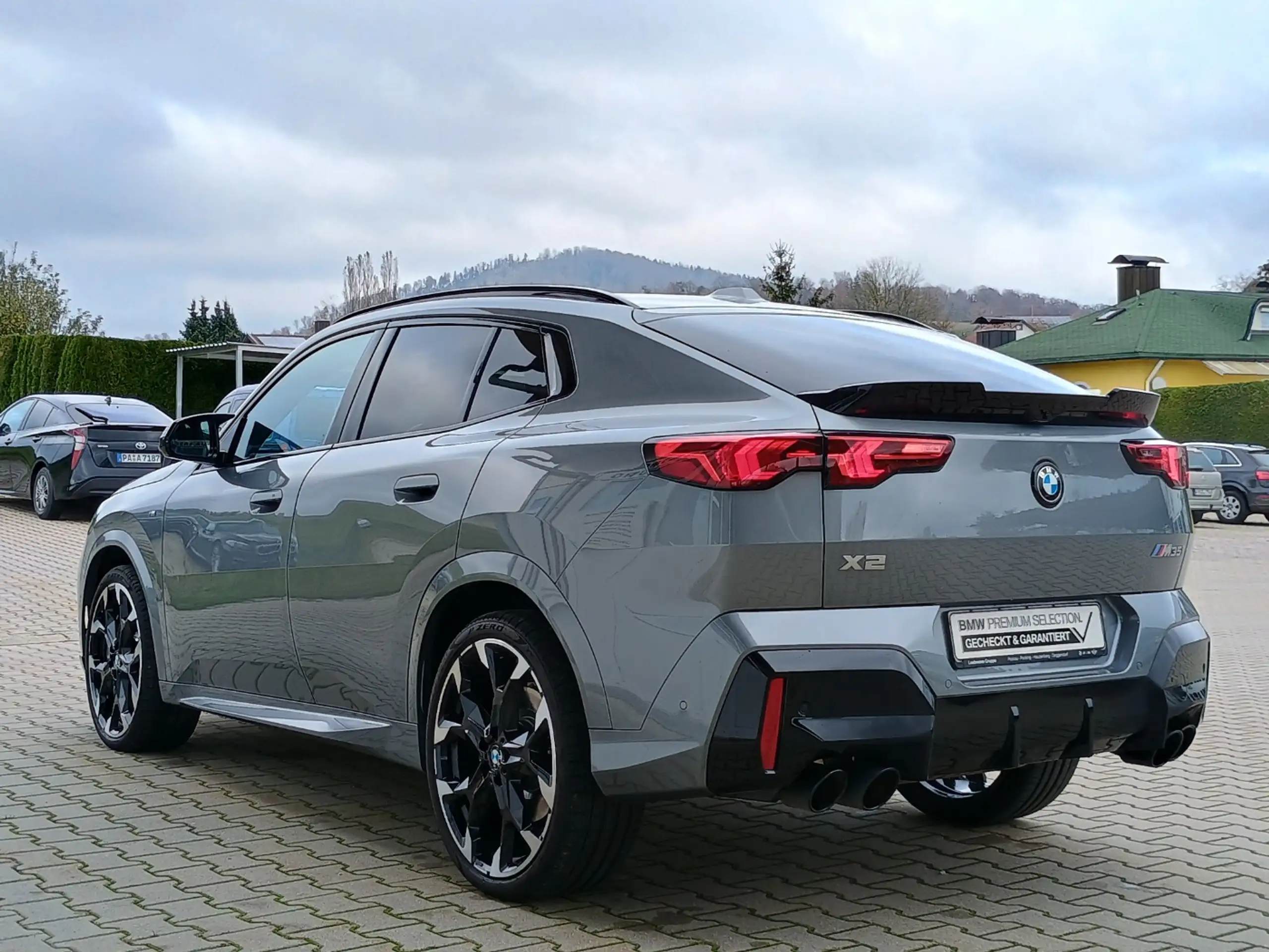 BMW - X2