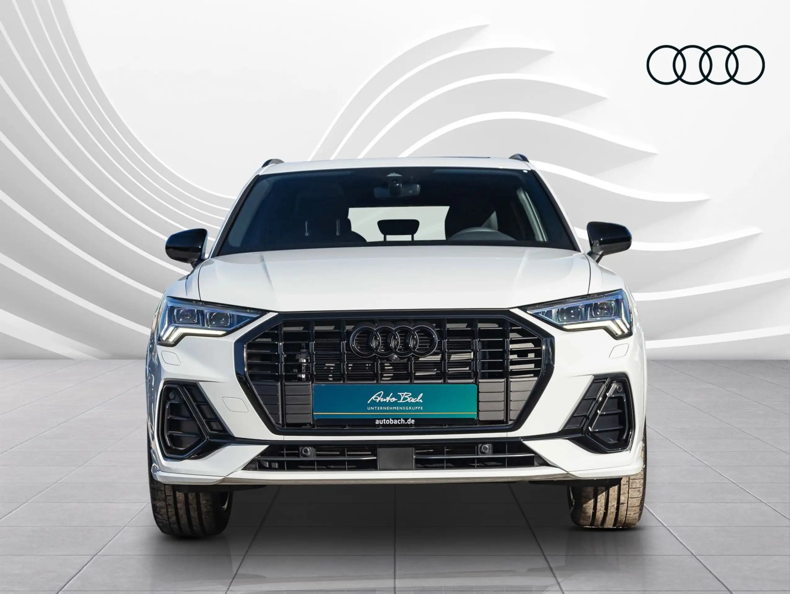 Audi - Q3