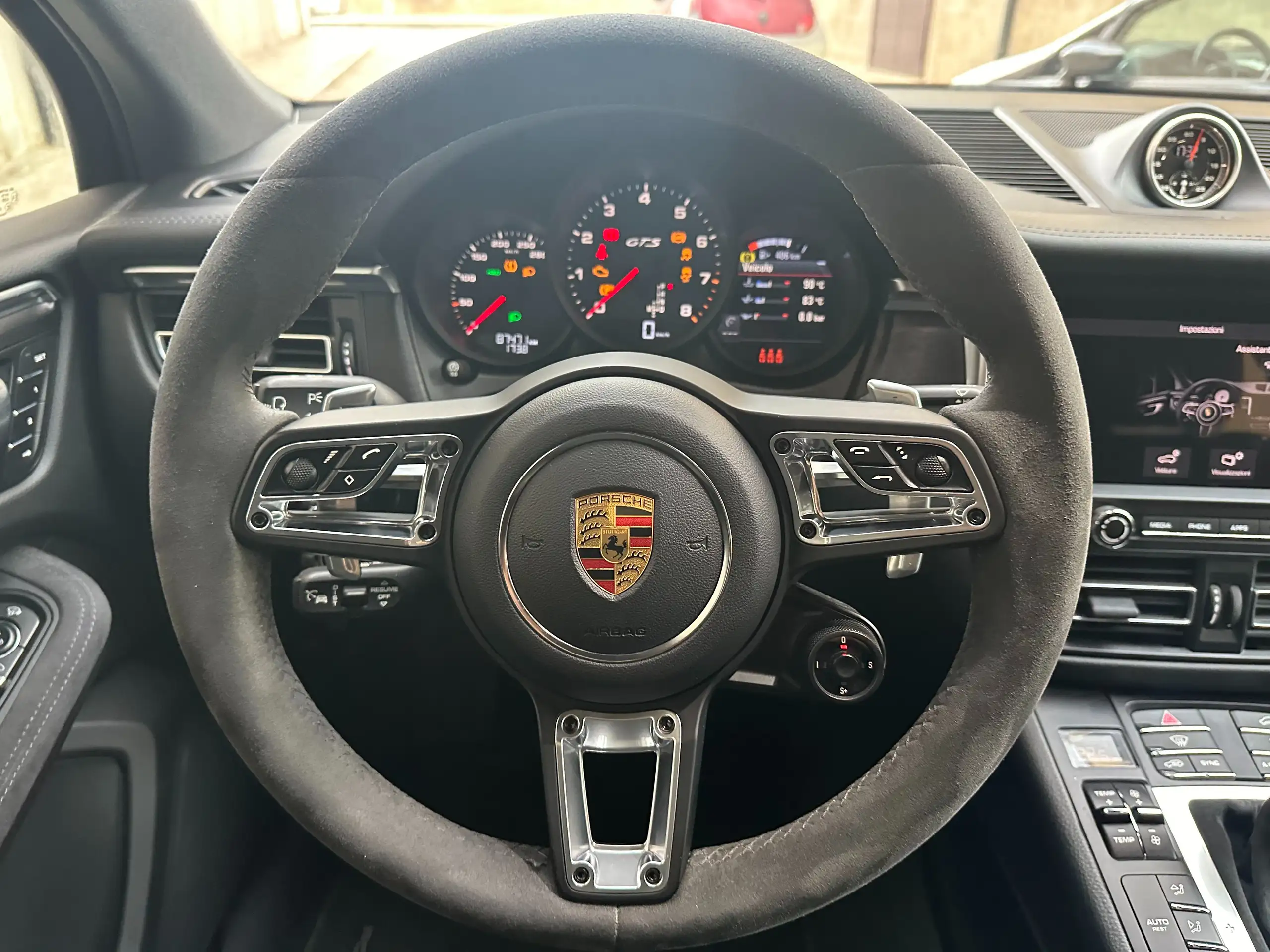 Porsche - Macan