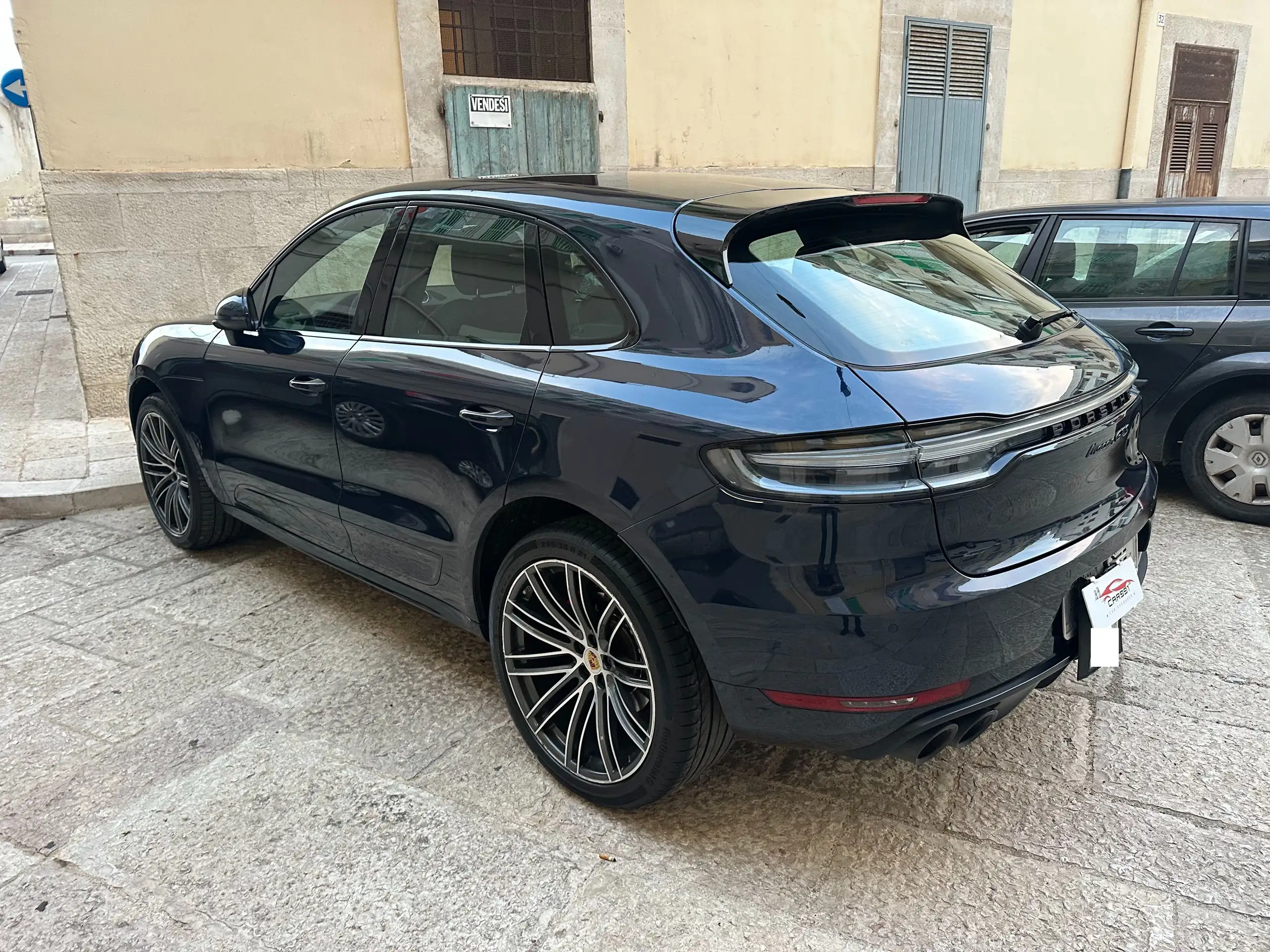 Porsche - Macan