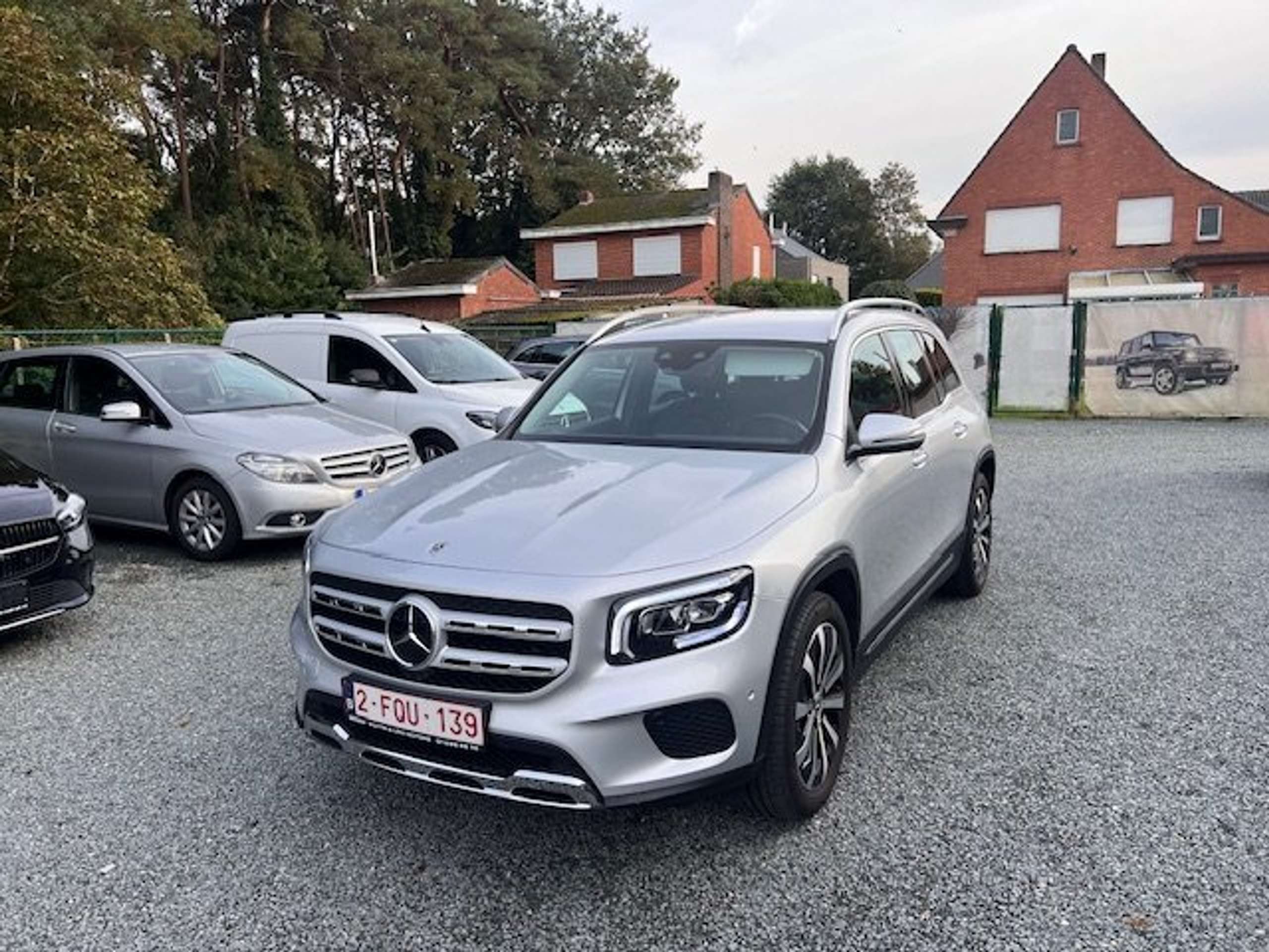 Mercedes-Benz GLB 200 2022