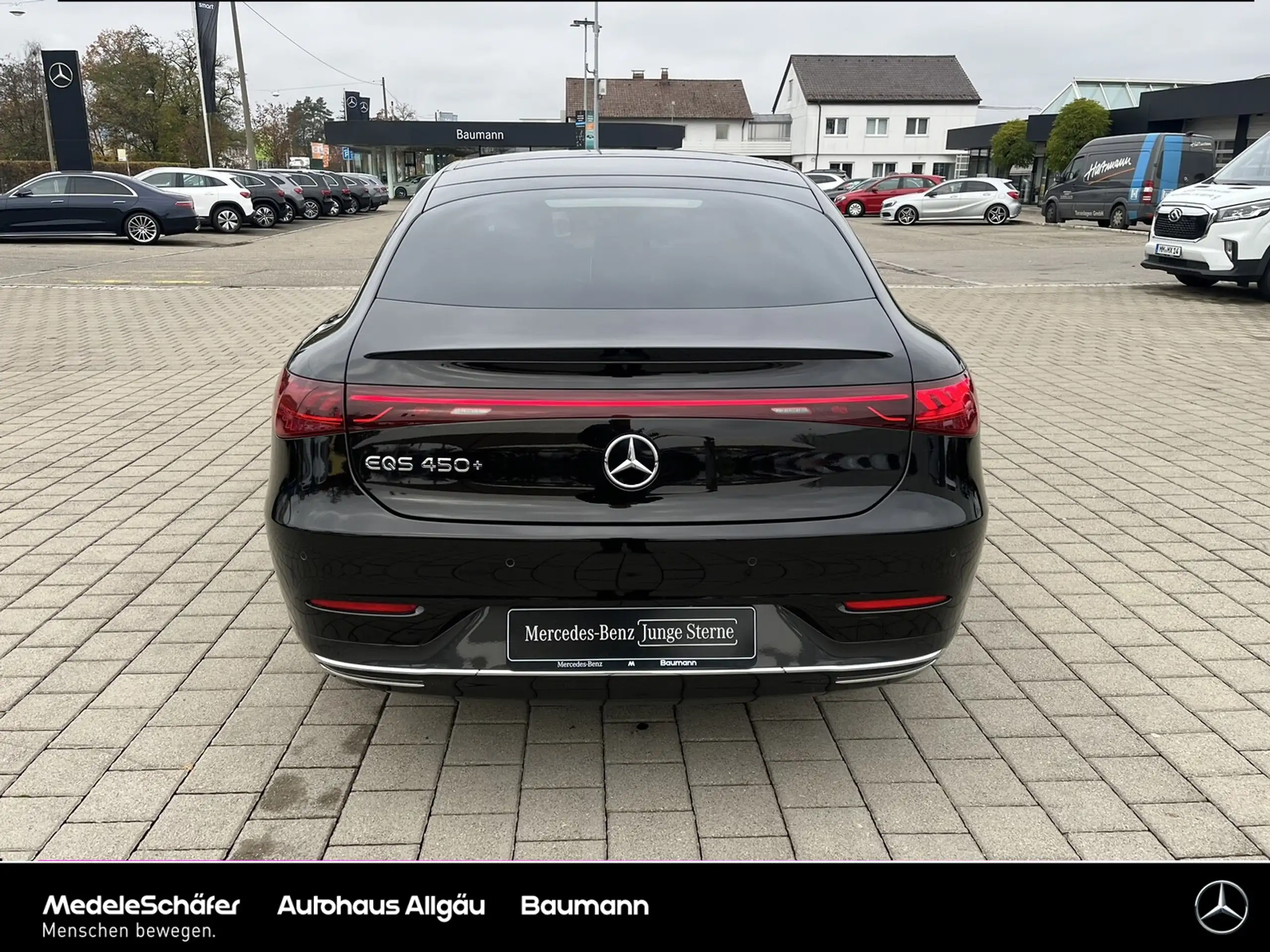 Mercedes-Benz - EQS