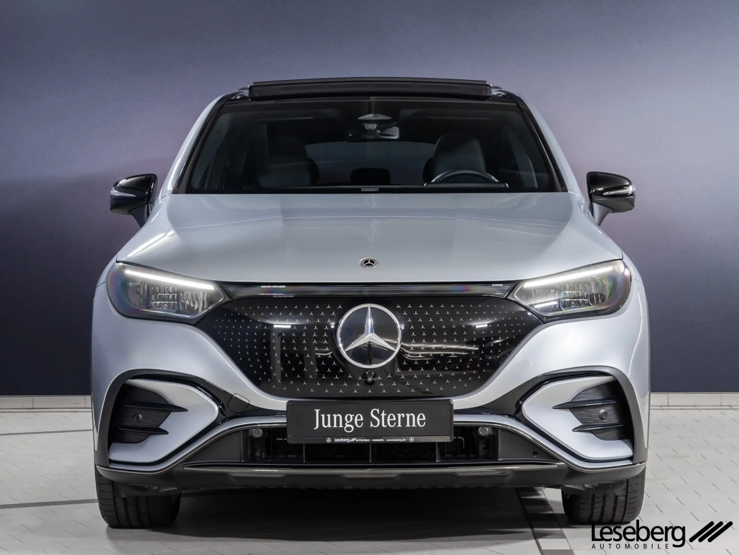 Mercedes-Benz - EQE SUV