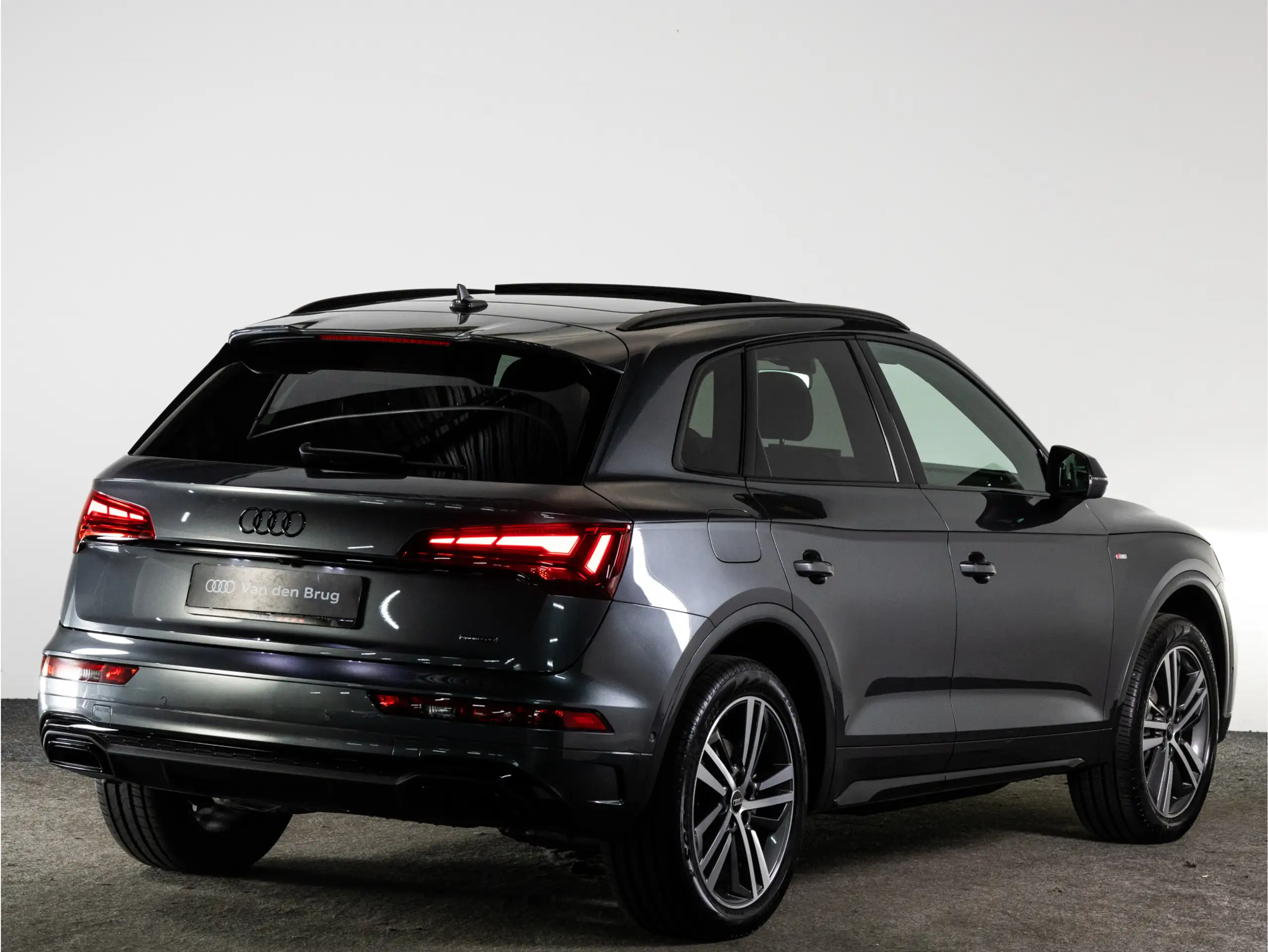 Audi - Q5