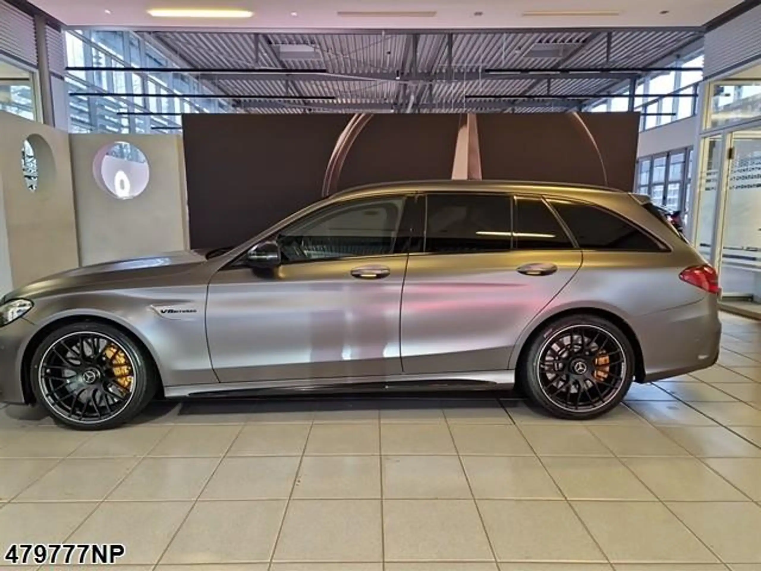 Mercedes-Benz - C 63 AMG