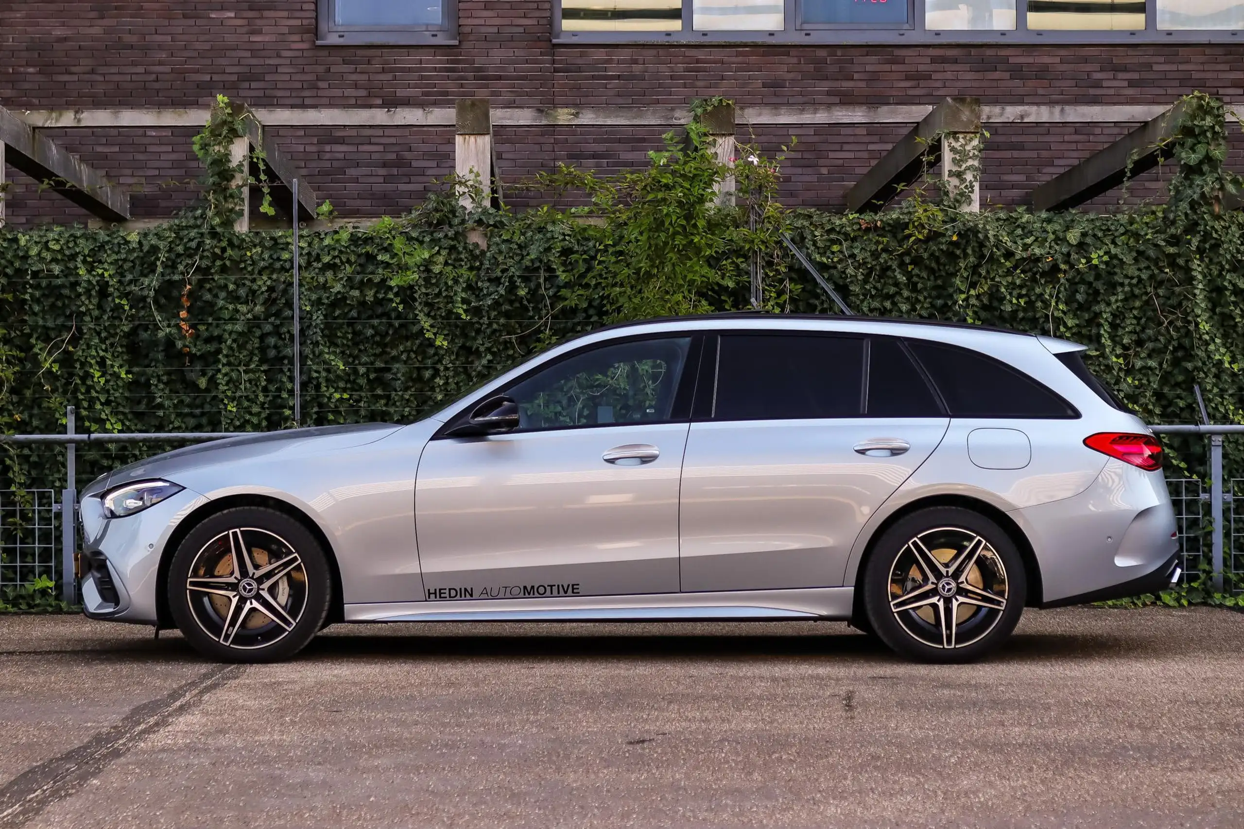 Mercedes-Benz - C 300