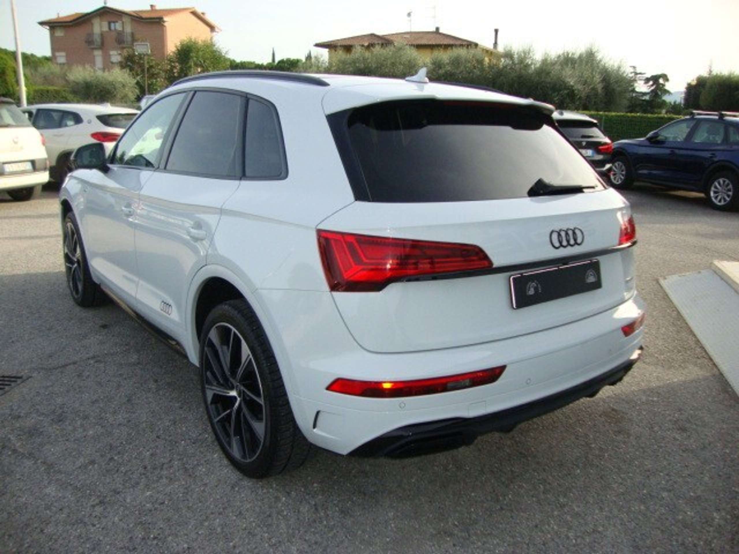 Audi - Q5