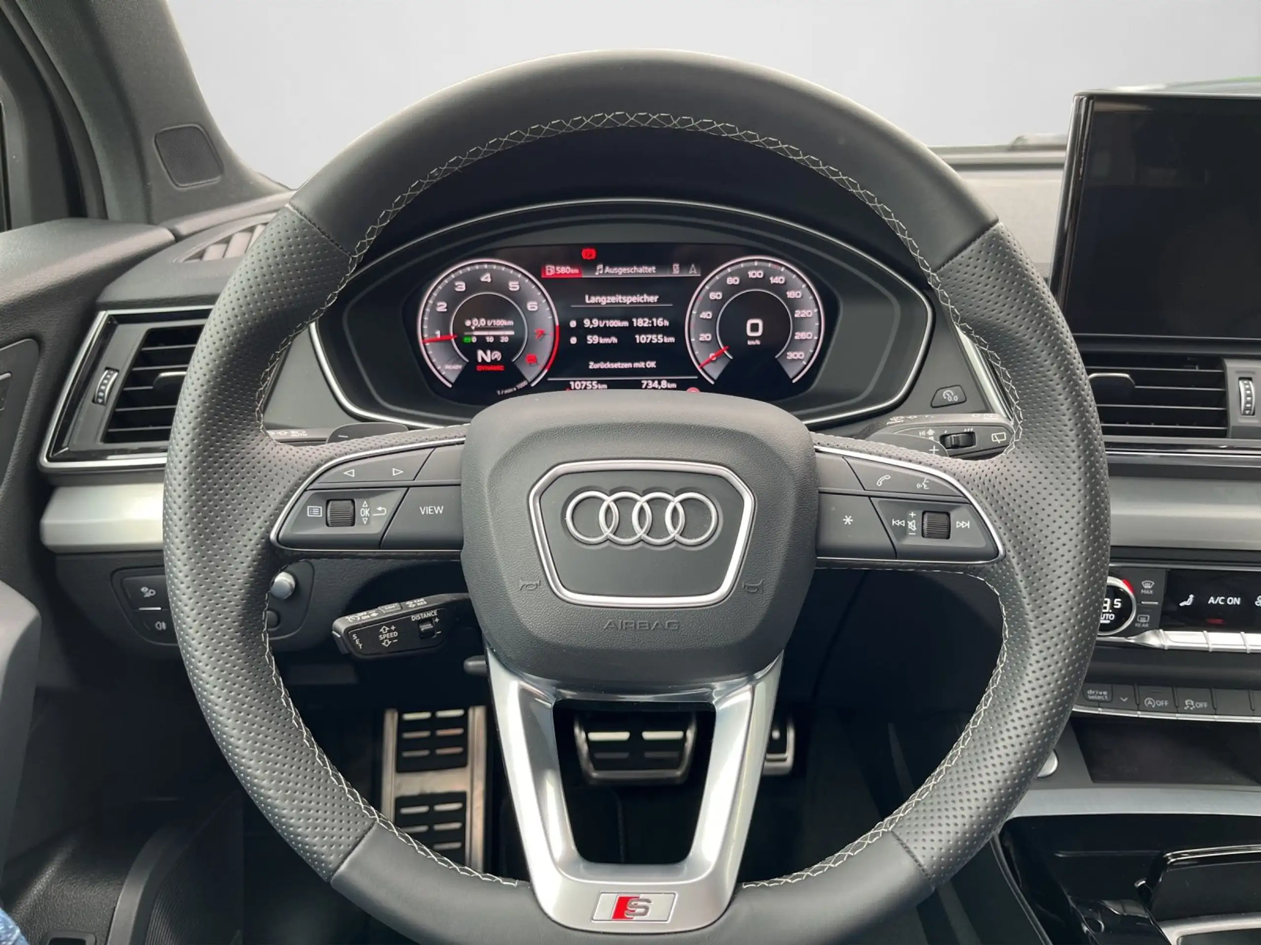 Audi - Q5