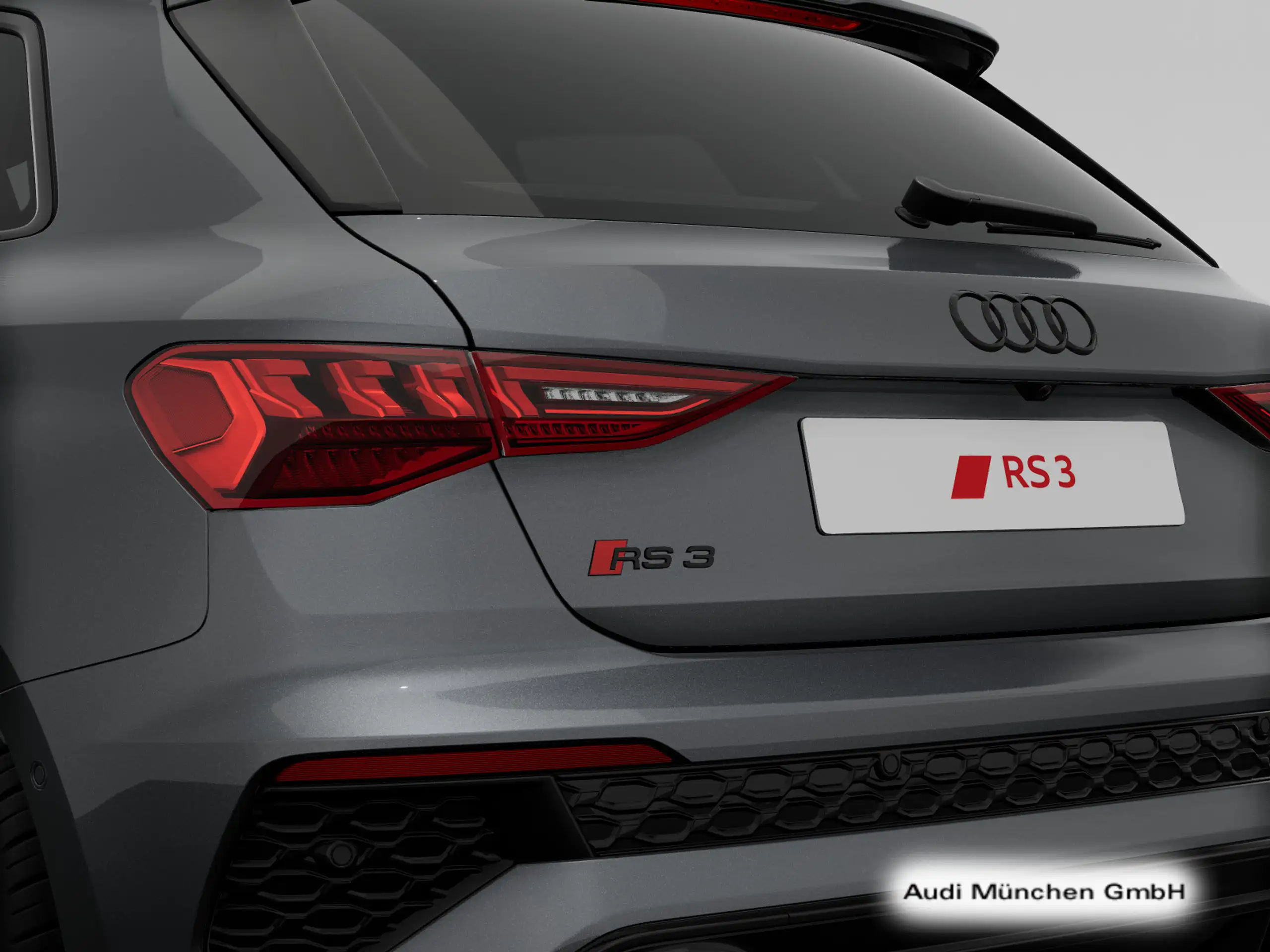 Audi - RS3