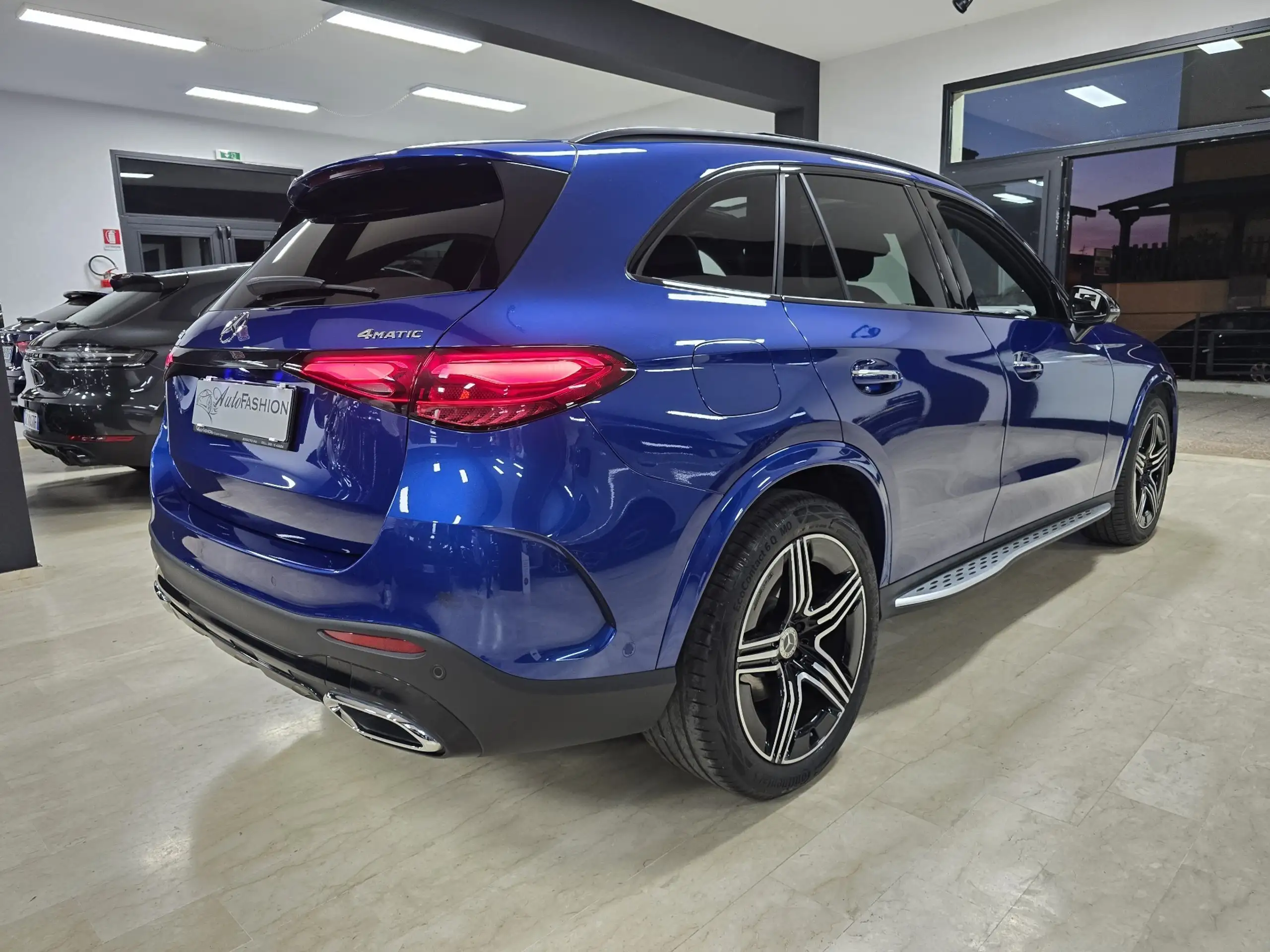 Mercedes-Benz - GLC 220