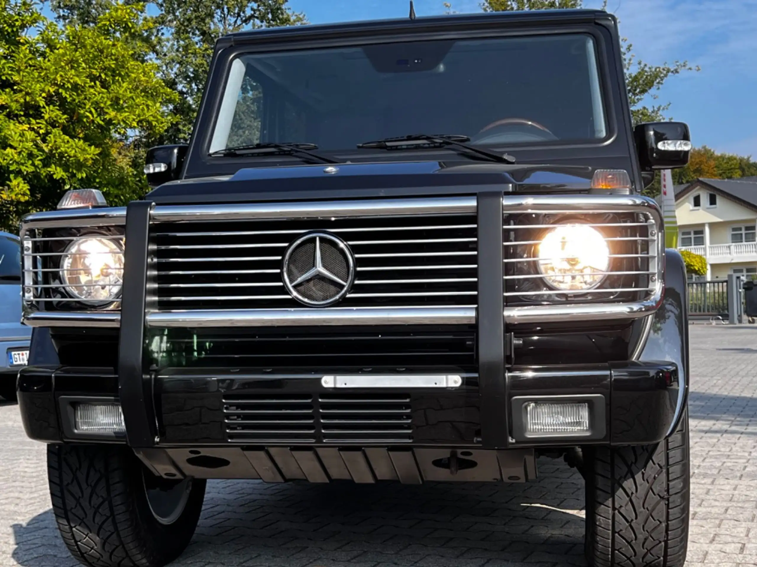 Mercedes-Benz - G 500