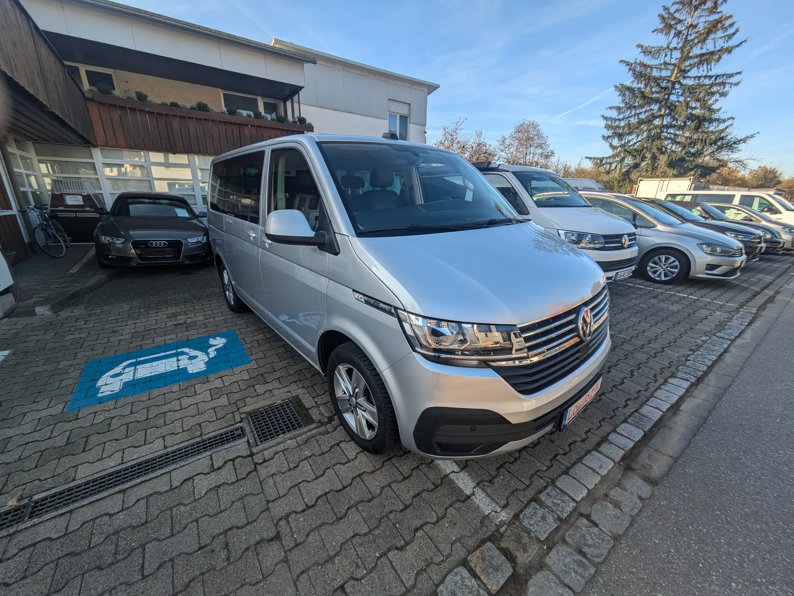 Volkswagen - T6.1 Multivan